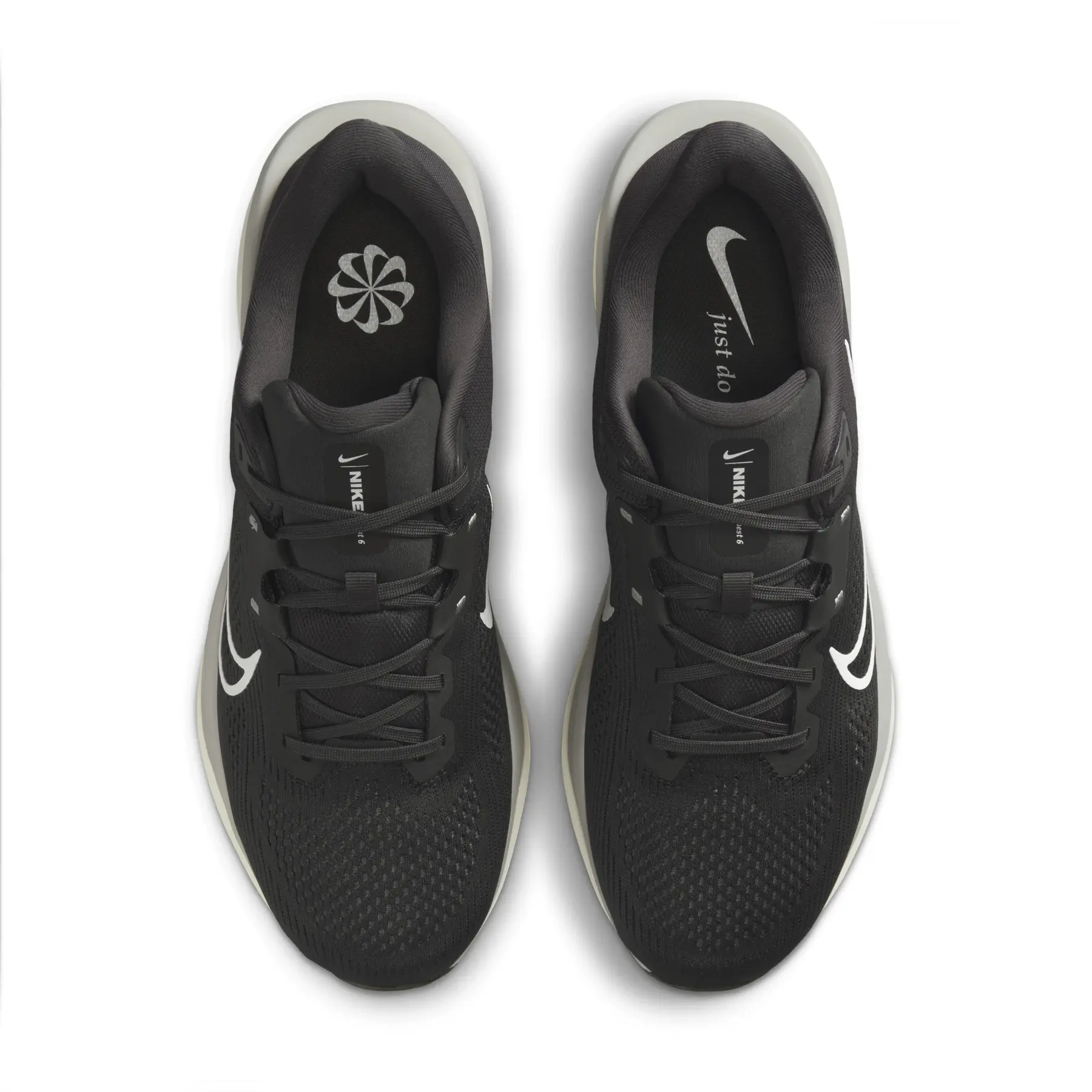 Running shoes Nike Quest 6 | Foot-Store display picture 3