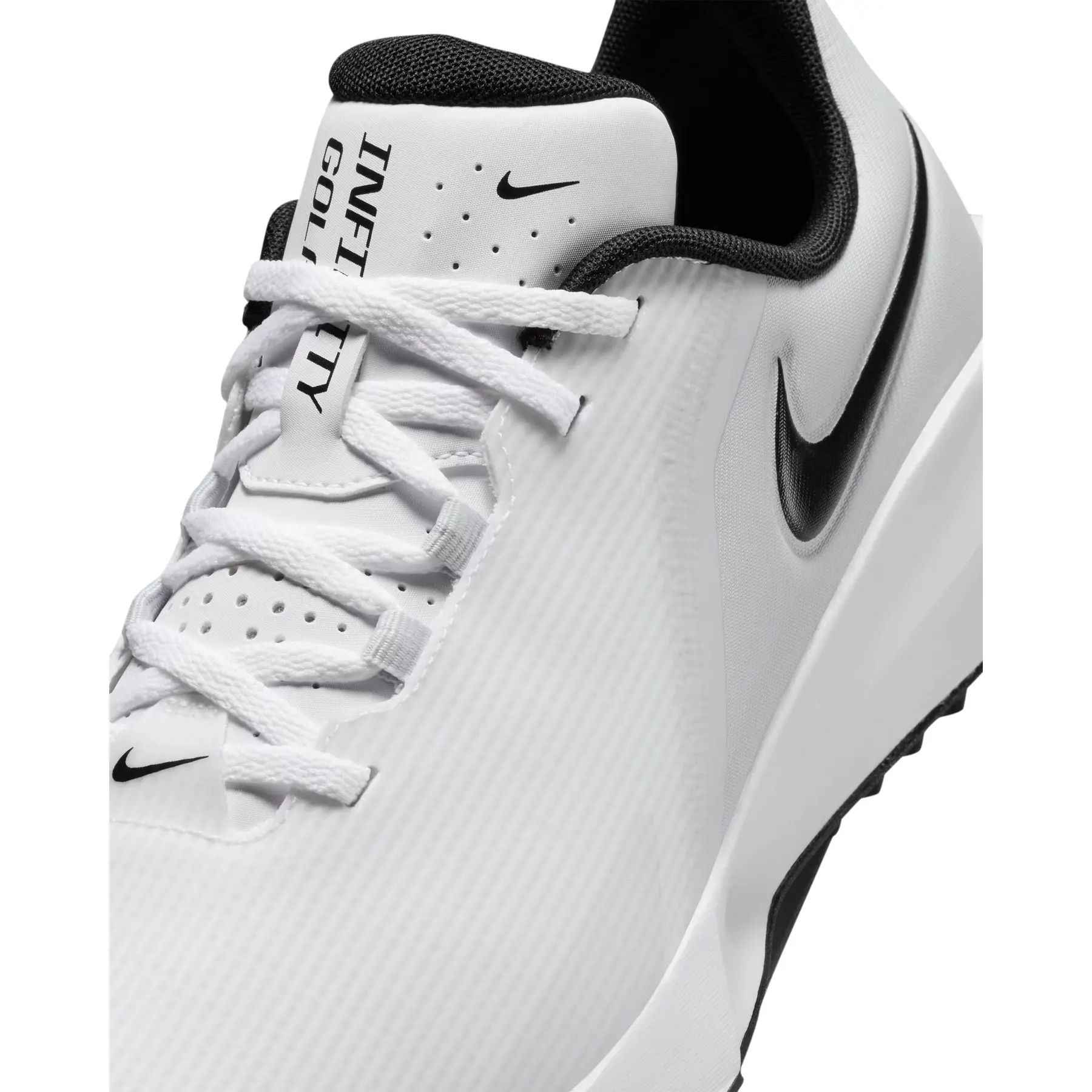 Spikeless golf shoes Nike Infinity G