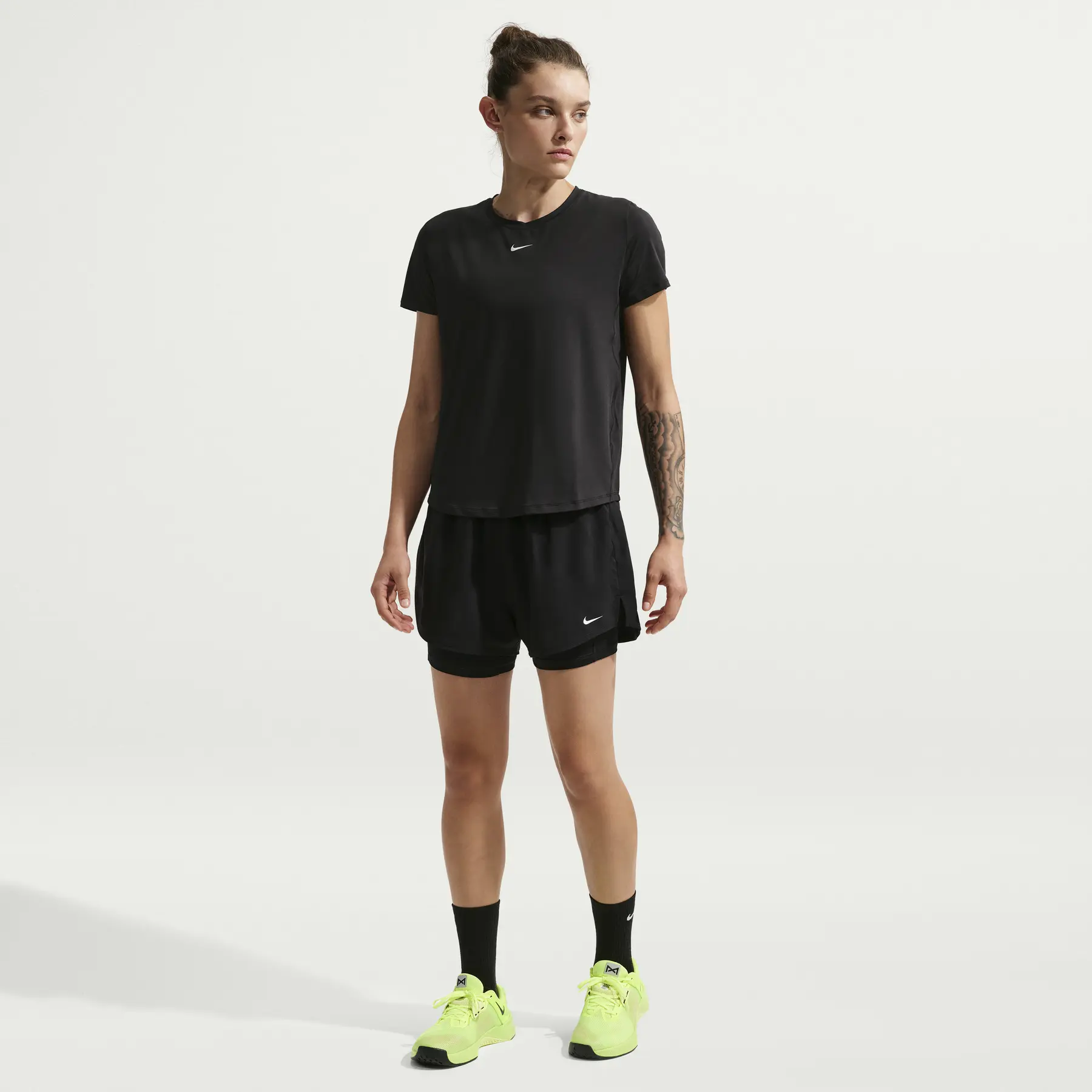 Nike Women's Noir Swimsuit One Classic