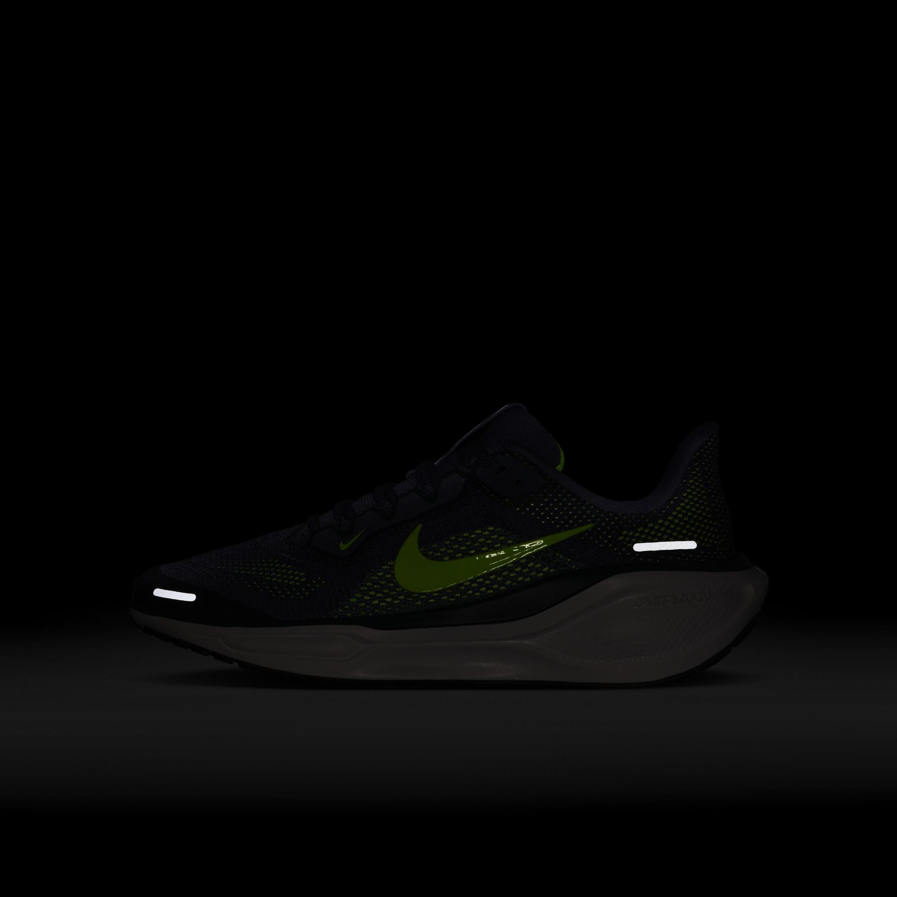 product/n/i/nike-fn5041-501-sanded-purple-volt-seaweed-cannon-7.jpg
