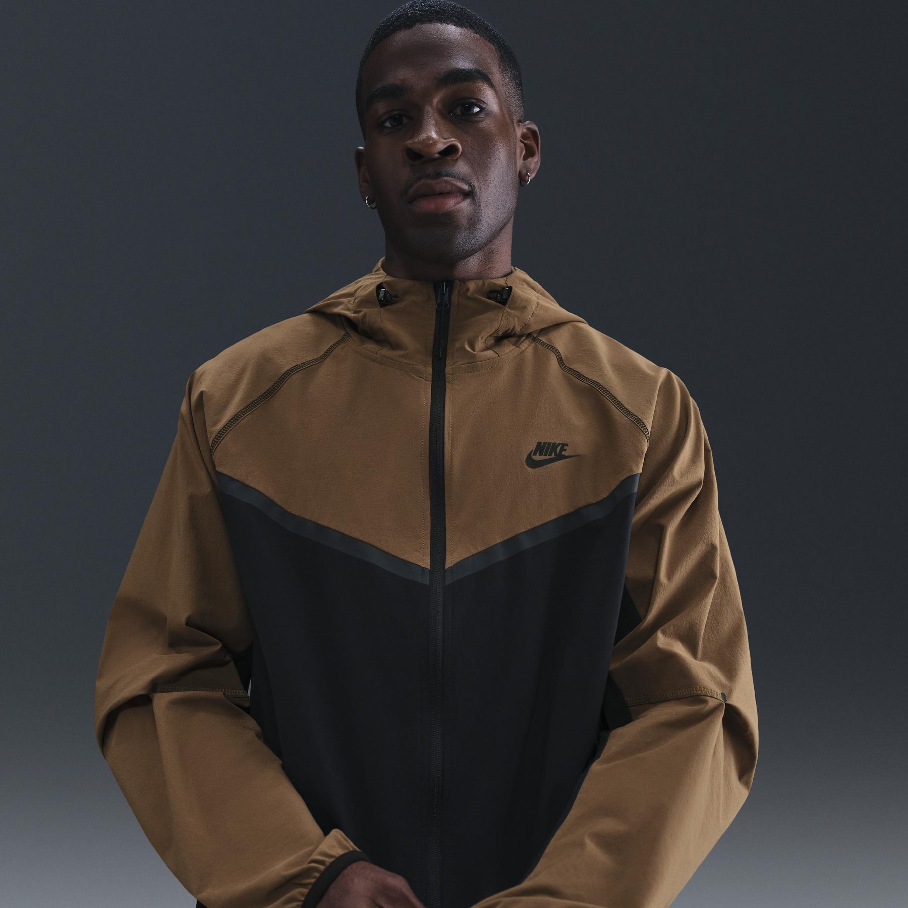 product/n/i/nike-hm7151-017-black-mosswood-brown-black-10.jpg
