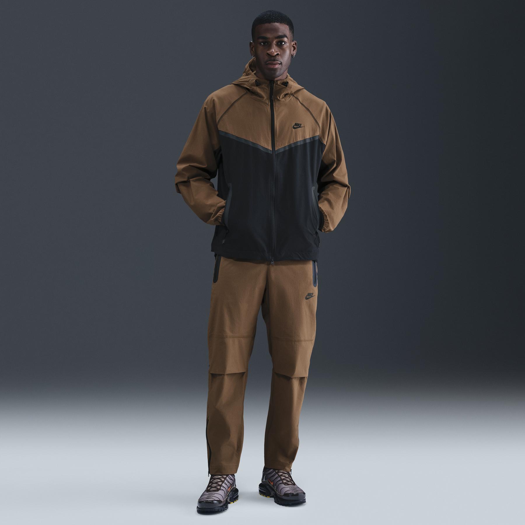 product/n/i/nike-hm7151-017-black-mosswood-brown-black-11.jpg