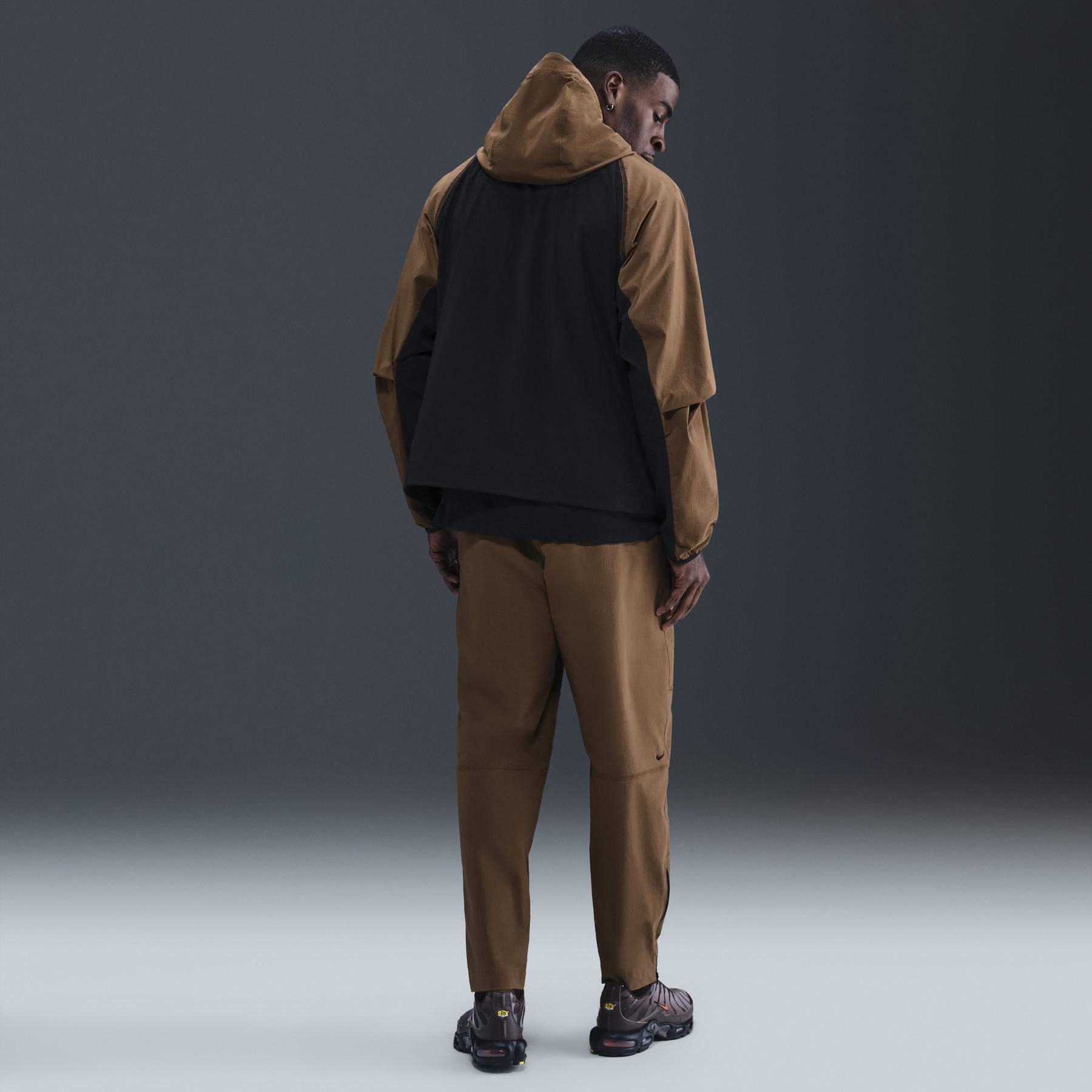 product/n/i/nike-hm7151-017-black-mosswood-brown-black-8.jpg