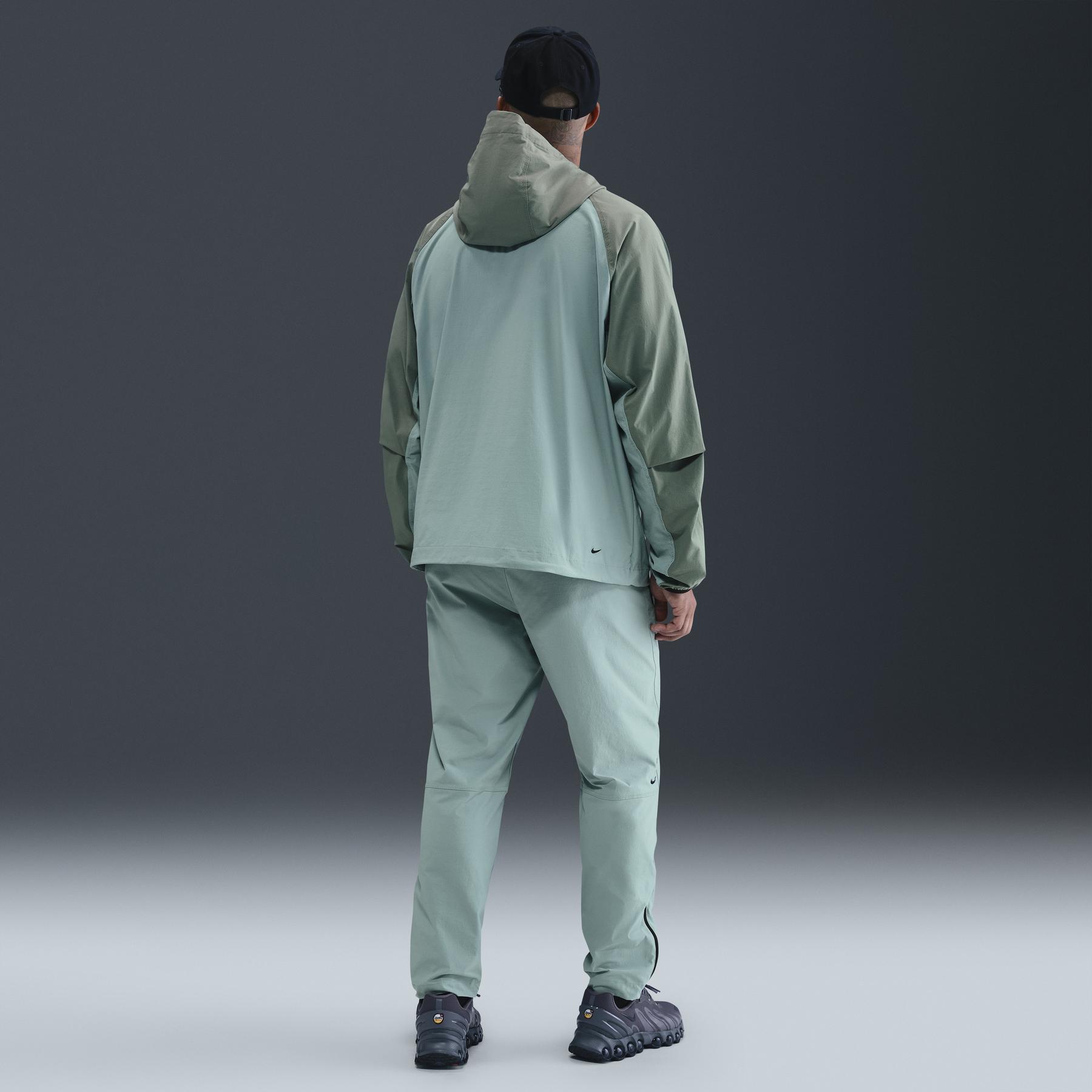 product/n/i/nike-hm7151-018-cannon-clay-green-black-11.jpg