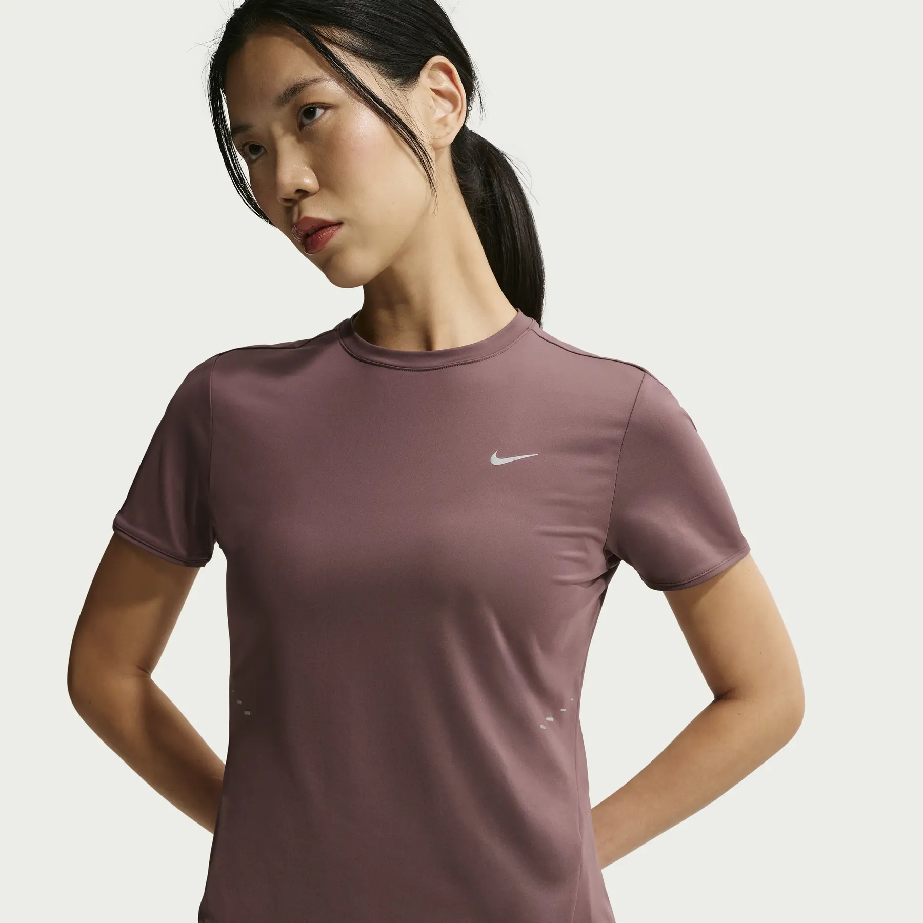 Damestrui Nike Swift