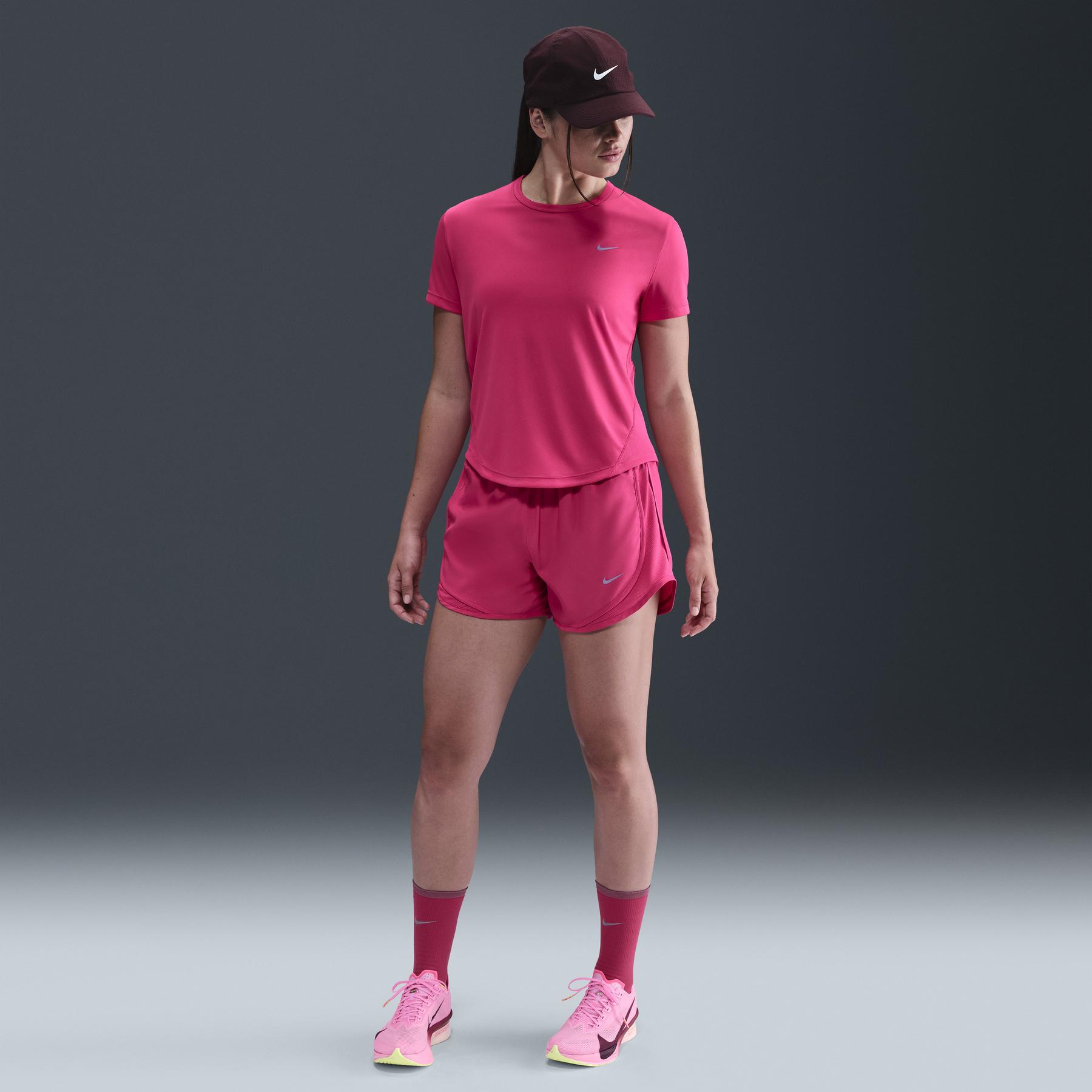 product/n/i/nike-hq0648-666-rush-pink-reflective-silv-7.jpg