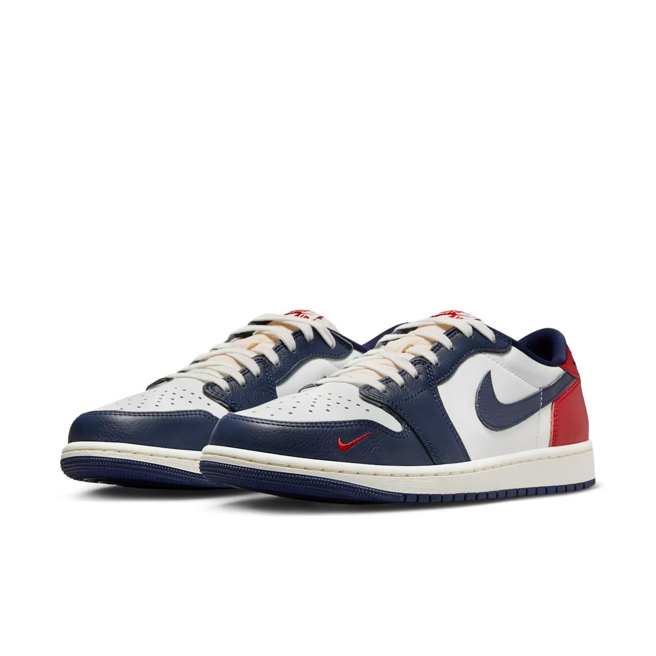 product/n/i/nike-hq2993-100-blanc-4.jpg
