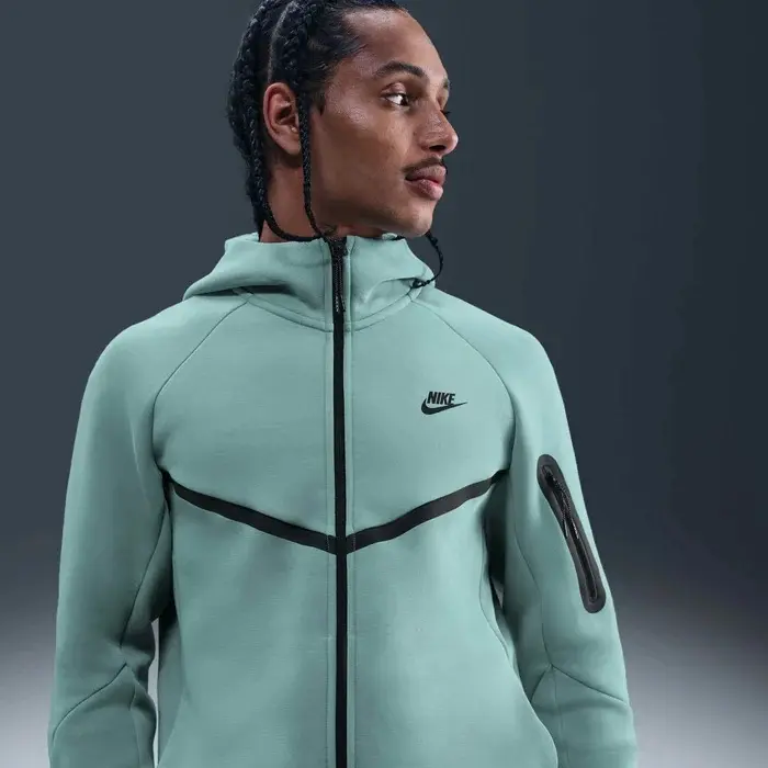 Hooded jacket Nike Tech | Foot-Store