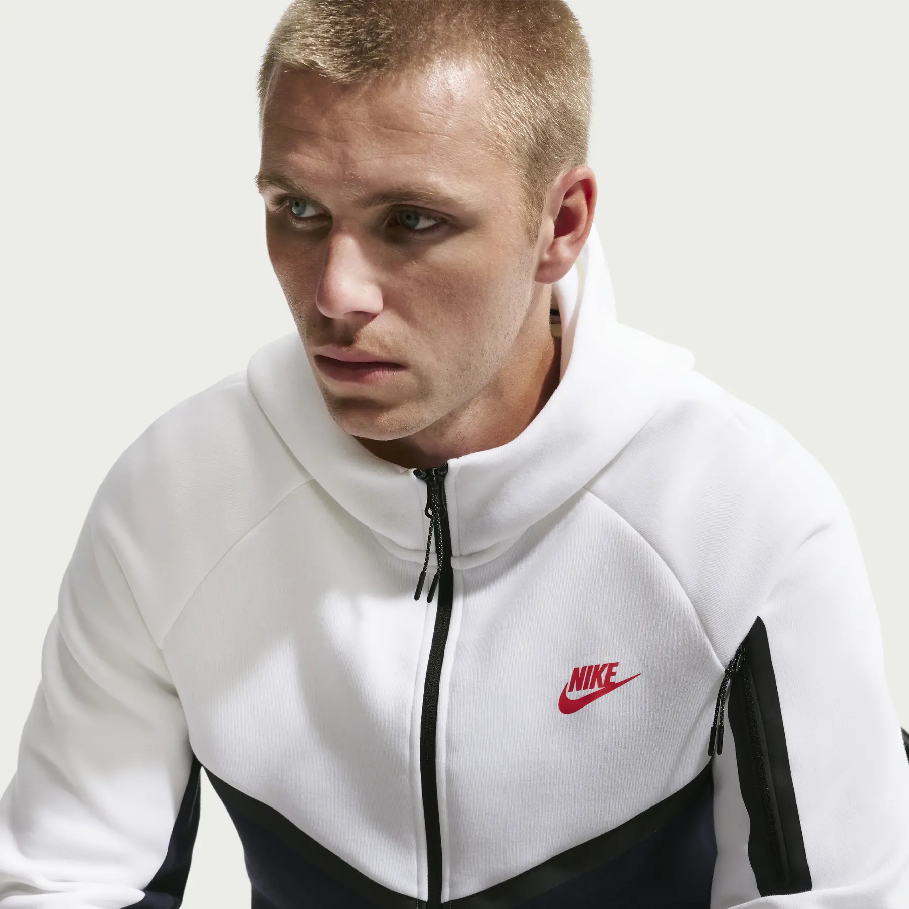 Hooded Jacket Nike Tech | Foot-Store