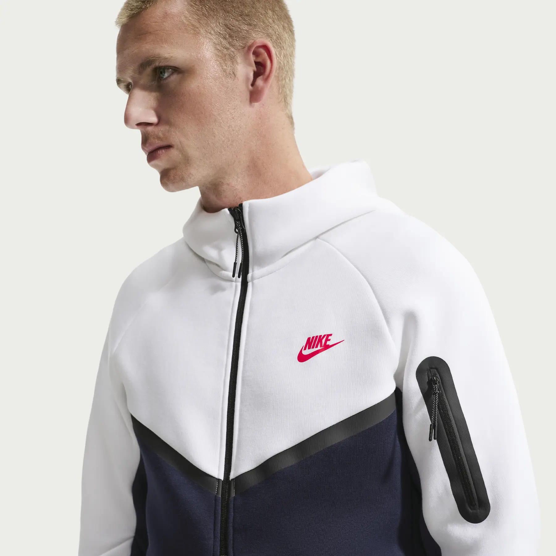 Hooded Jacket Nike Tech | Foot-Store