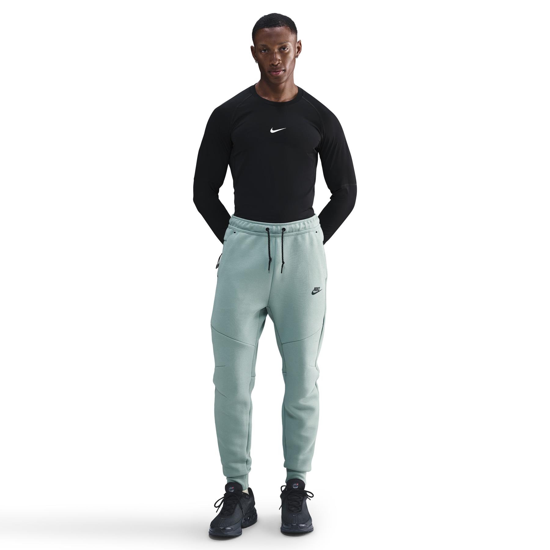 product/n/i/nike-hv0959-017-cannon-black-1.jpg