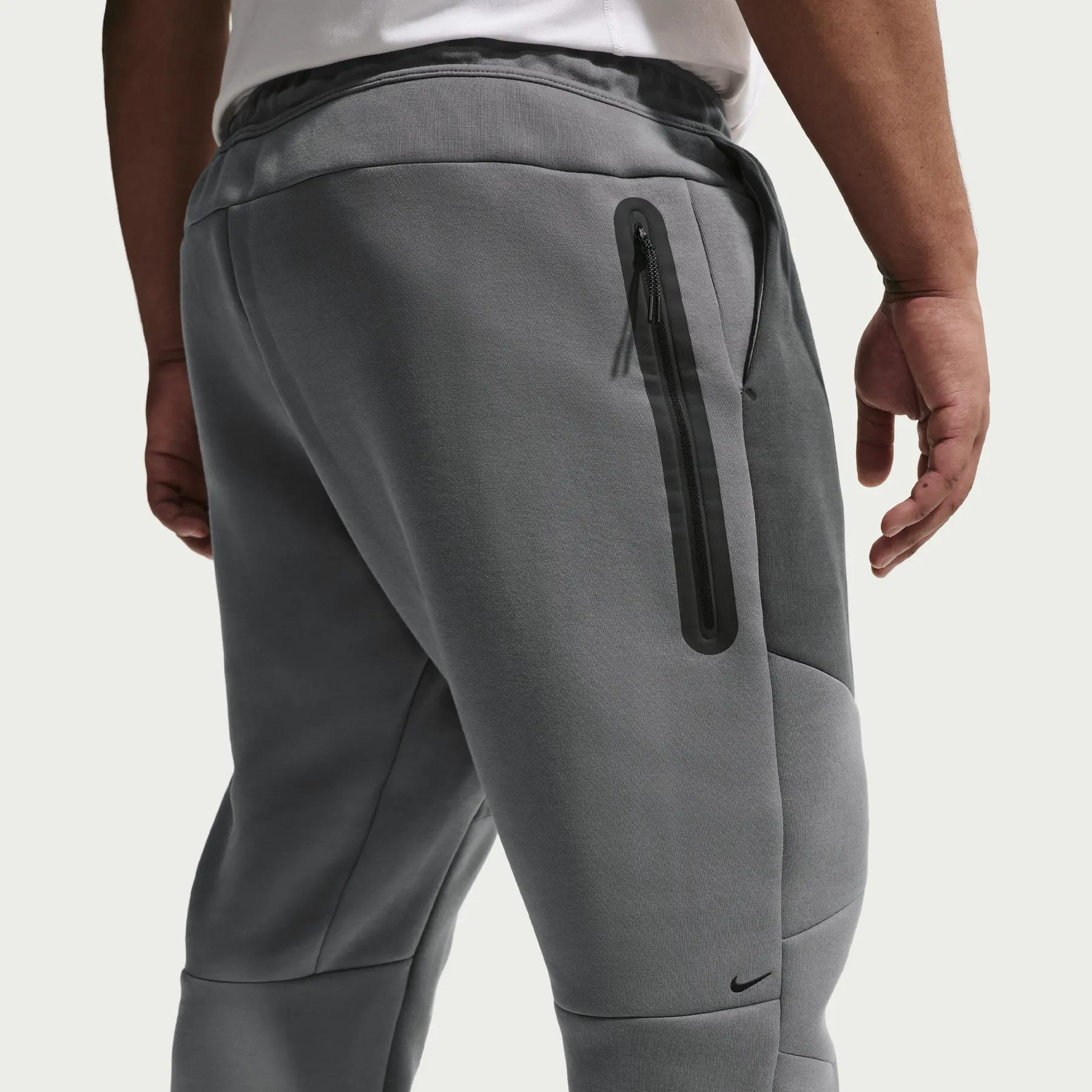 Trousers Nike Tech | Foot-Store