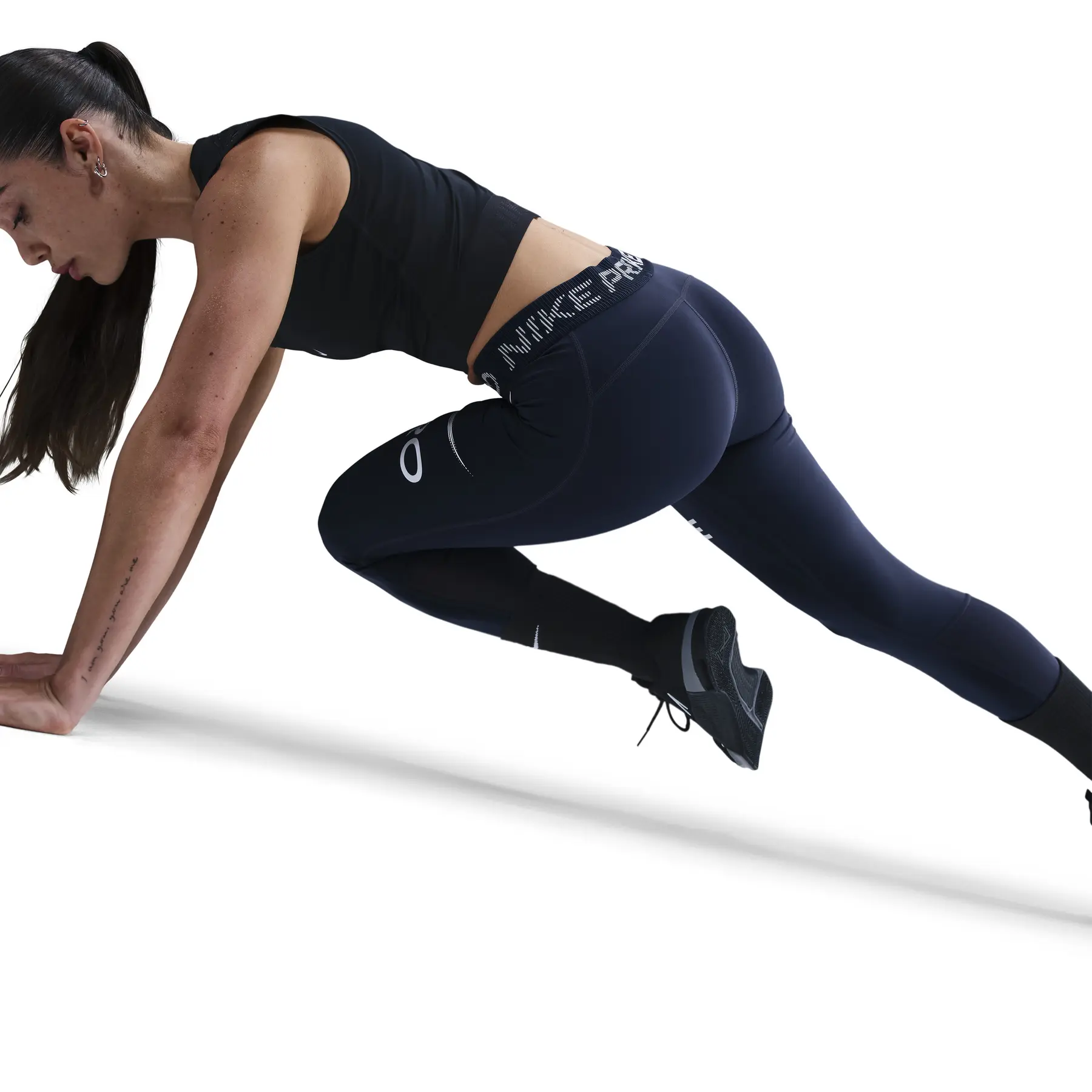 7/8 mid-rise leggings with mesh panels and women's pattern Nike