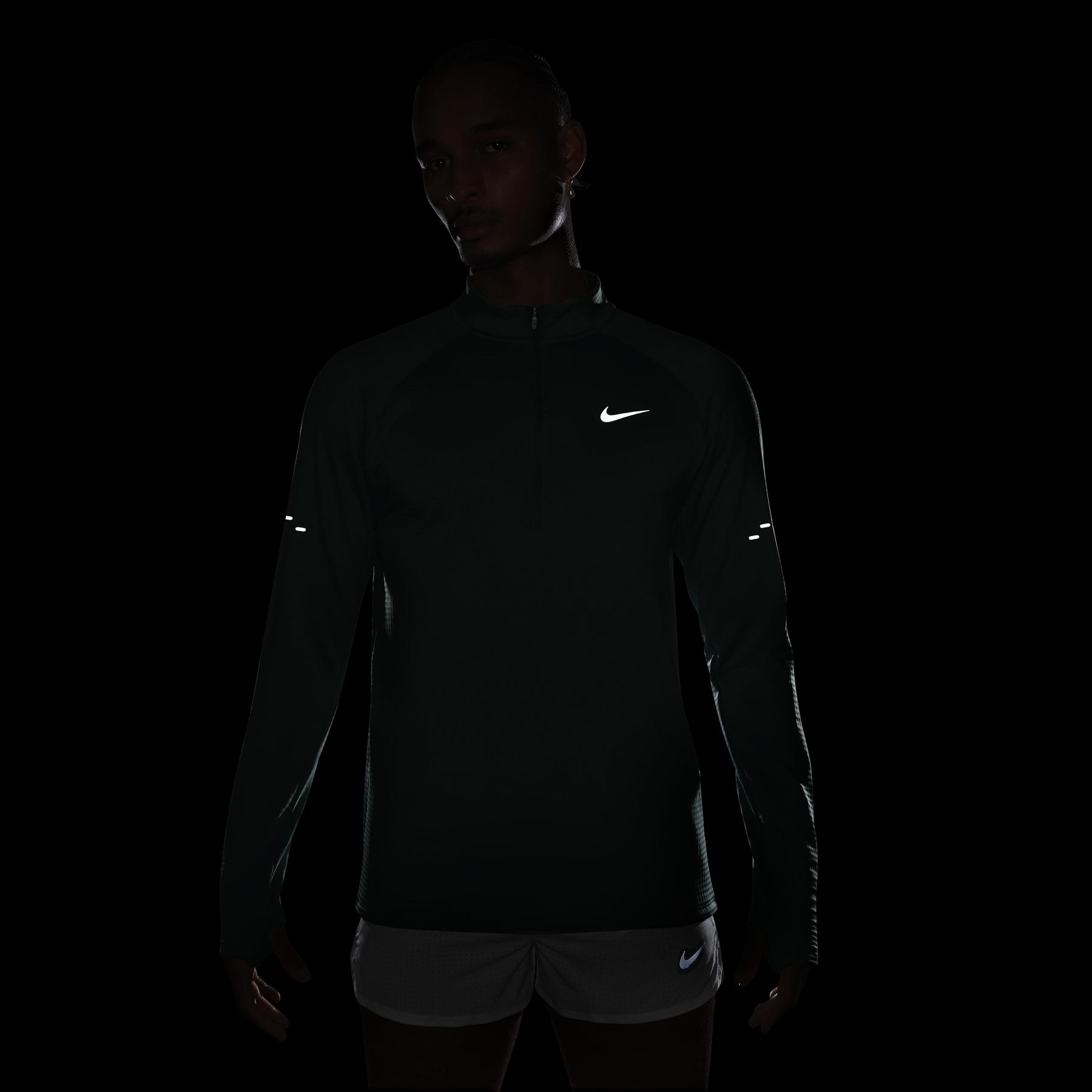 product/n/i/nike-hv2707-017-cannon-reflective-silv-11.jpg