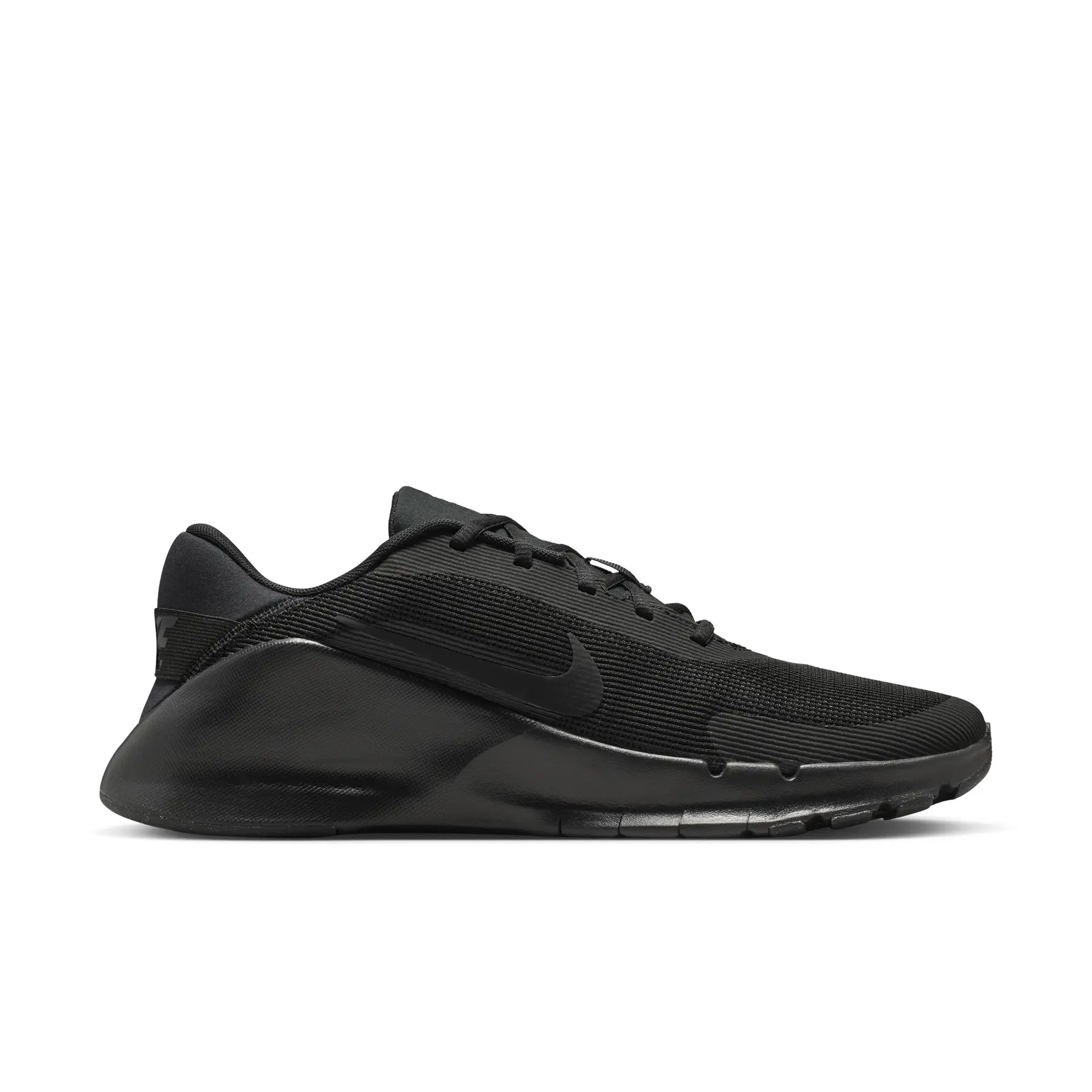 nike-hv9972-001-black-black-2.webp