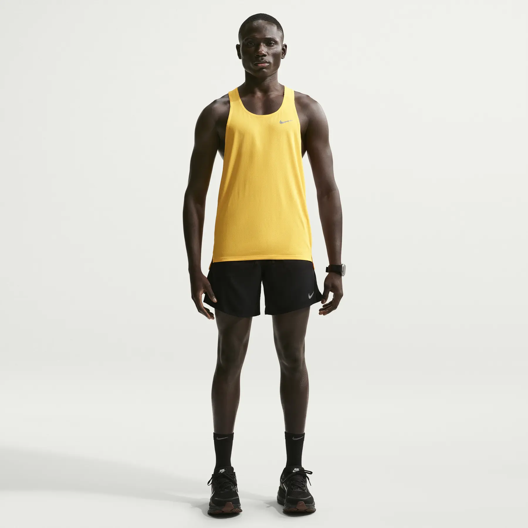 Nike STRIDE 2IN1 7IN  Short de running Hommes - noir, argent