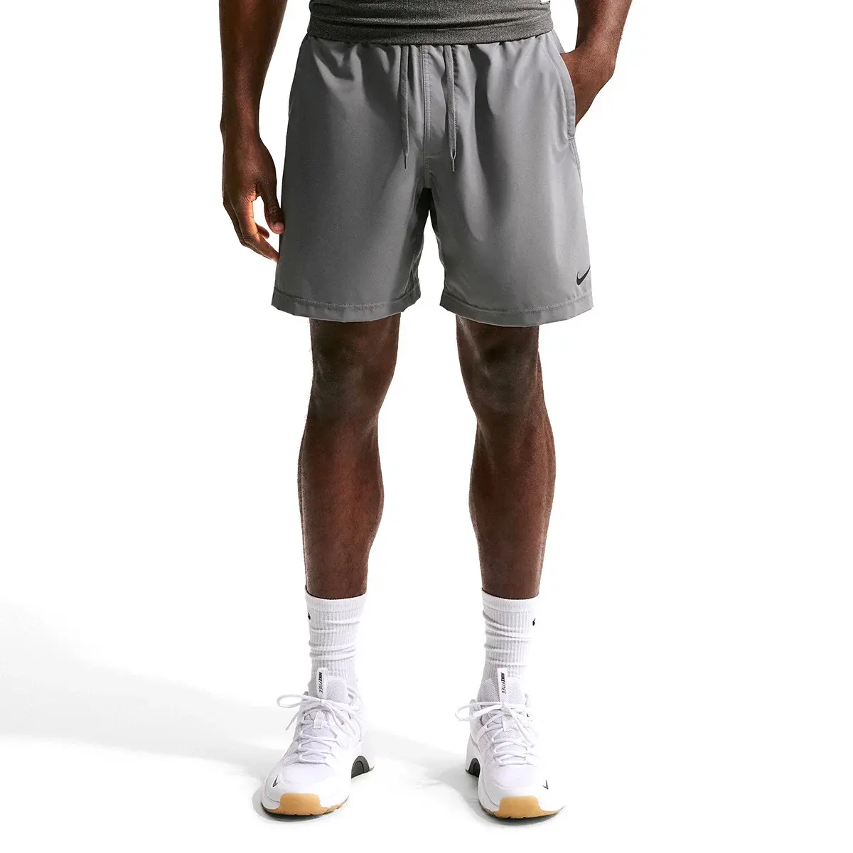 Short Nike Form
