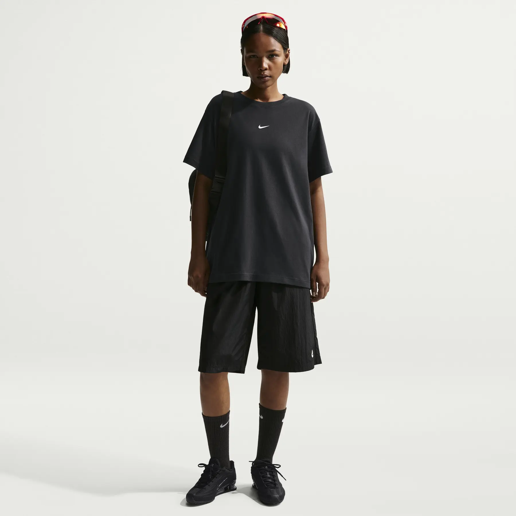 Nike Women's Noir T-Shirt Nsw Classic