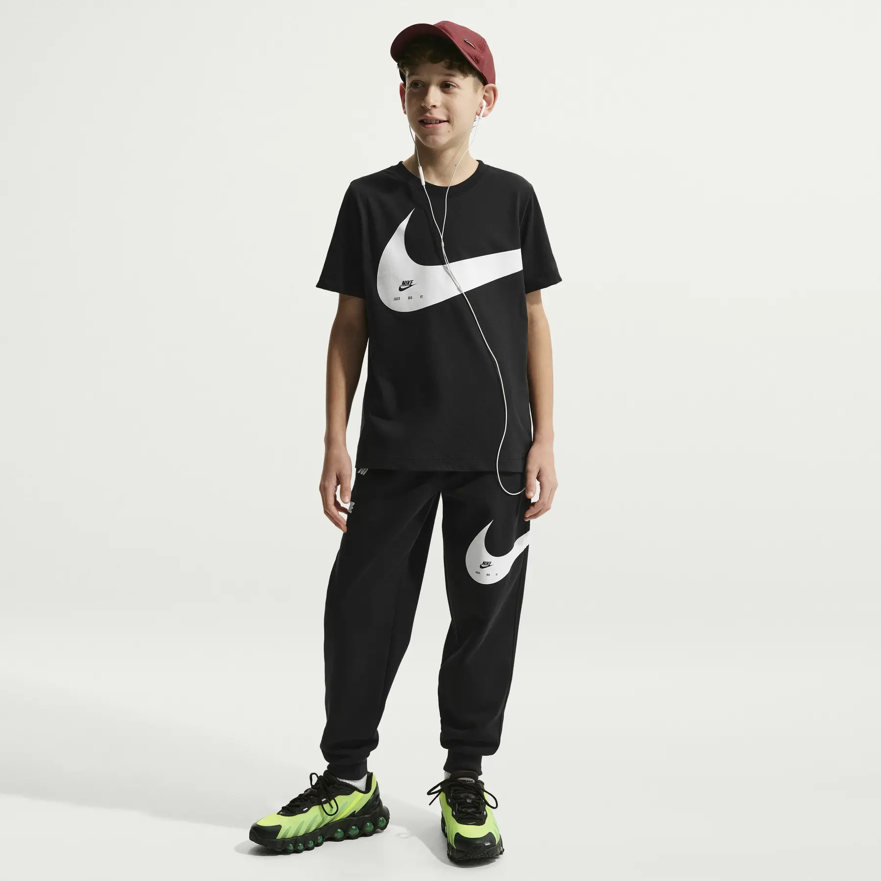 Nike Jungen Noir T-Shirt Mit Logo Kind Größe 7/8 Ans Kinder