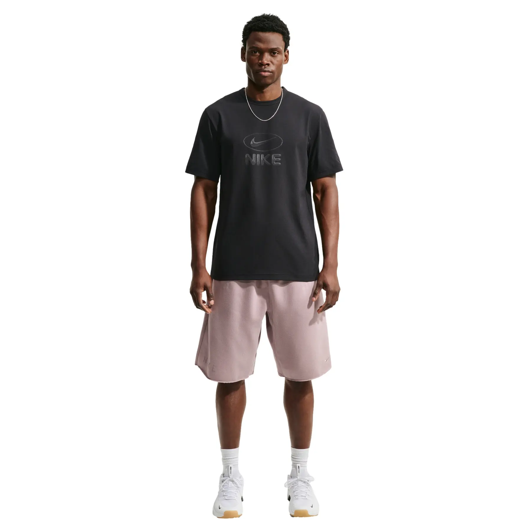 Nike Men's Noir T-Shirt Hyverse