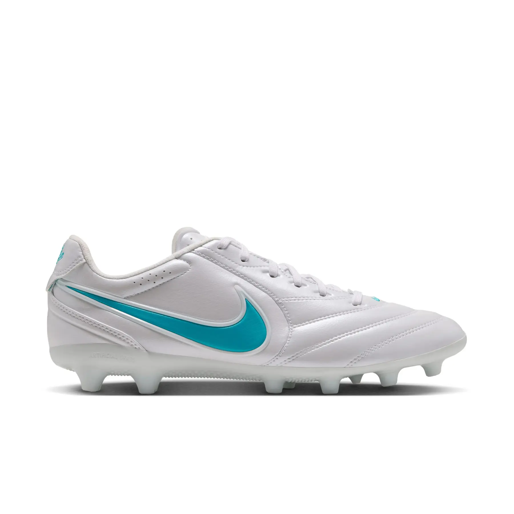 Chaussures de football Nike Tiempo Ligera Pro FG