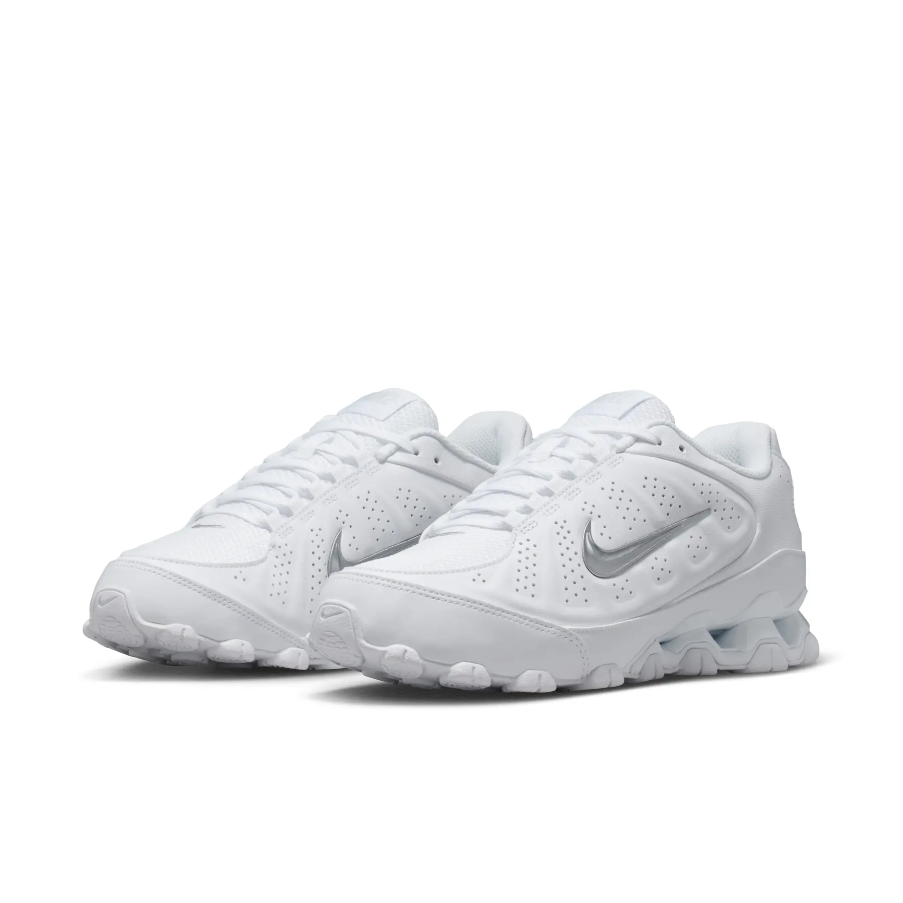 お値下げOK！Nike テニスドレス ホワイト Women's Sneakers Nike Reax 8 LTR | Foot-Store
