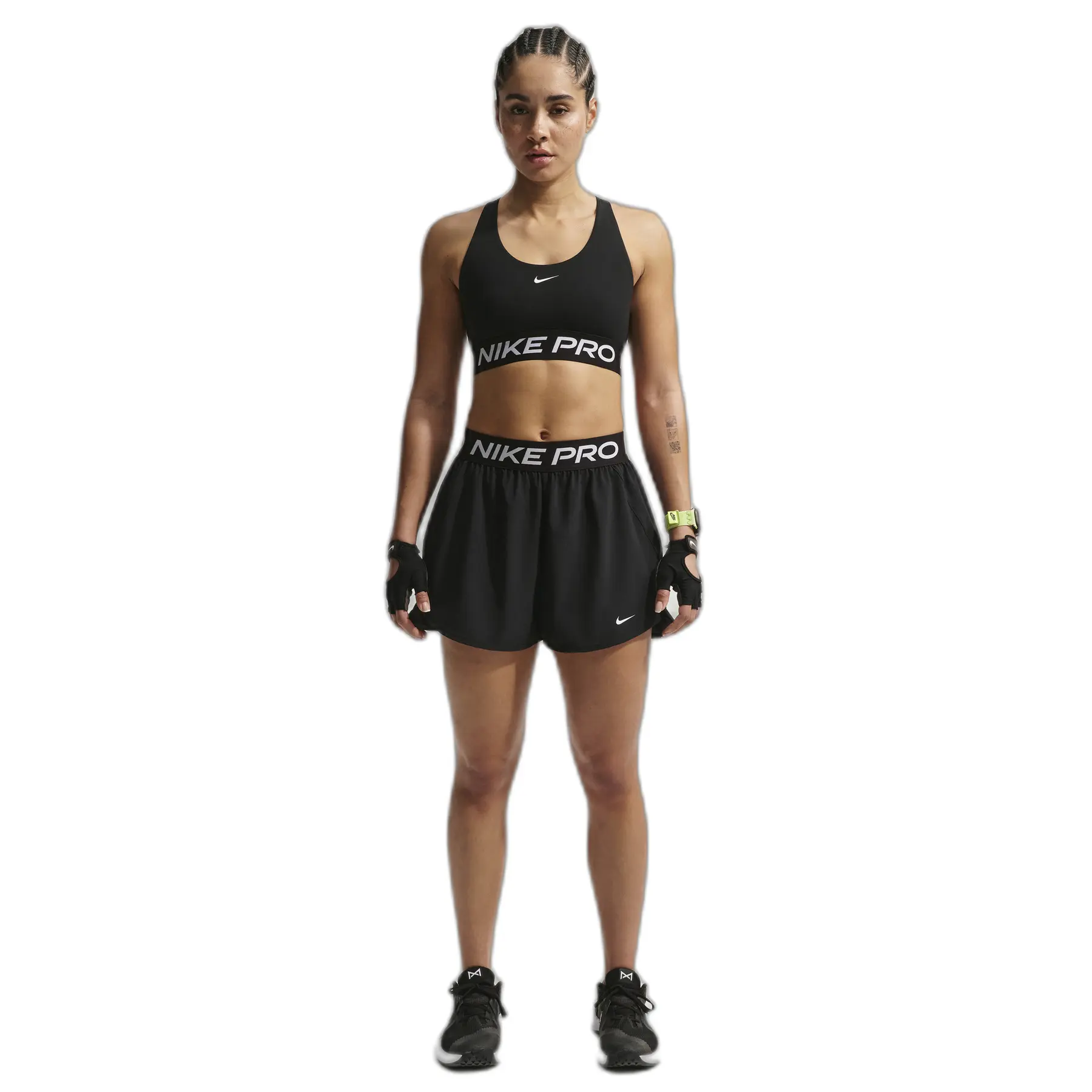 Nike Women's Noir Shorts Pro