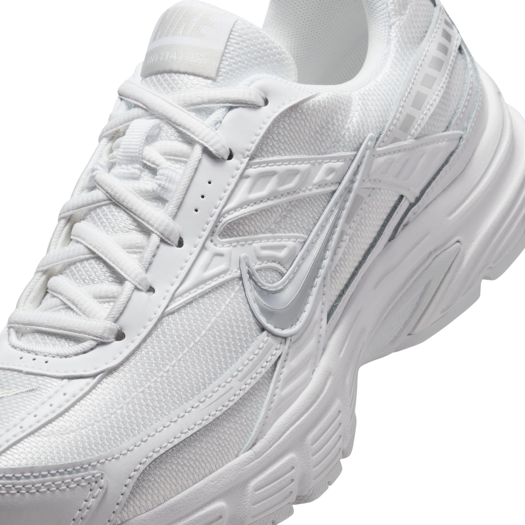 product/n/i/nike_394053-100-phsyd001.jpg