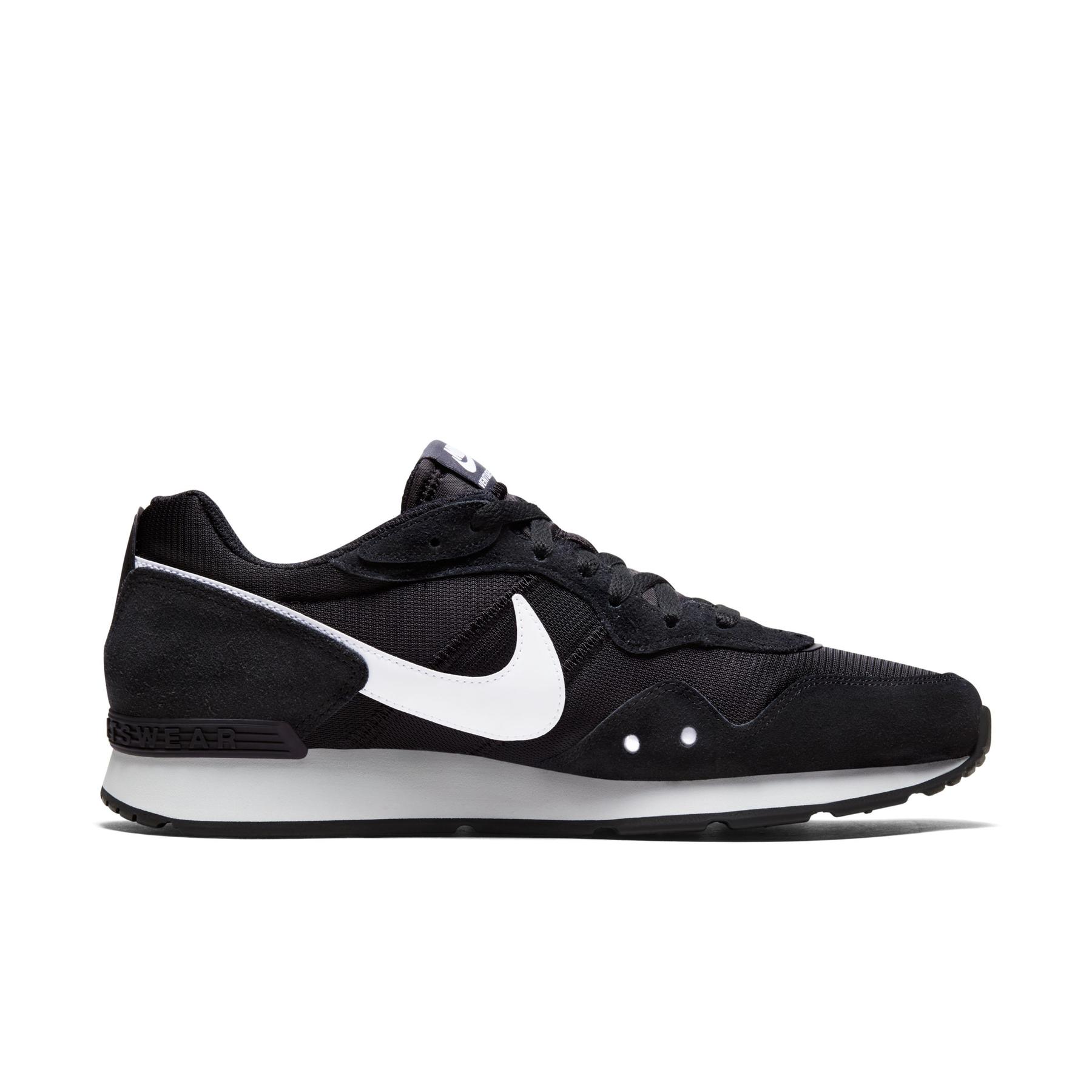 product/n/i/nike_ck2944-002_400.jpg