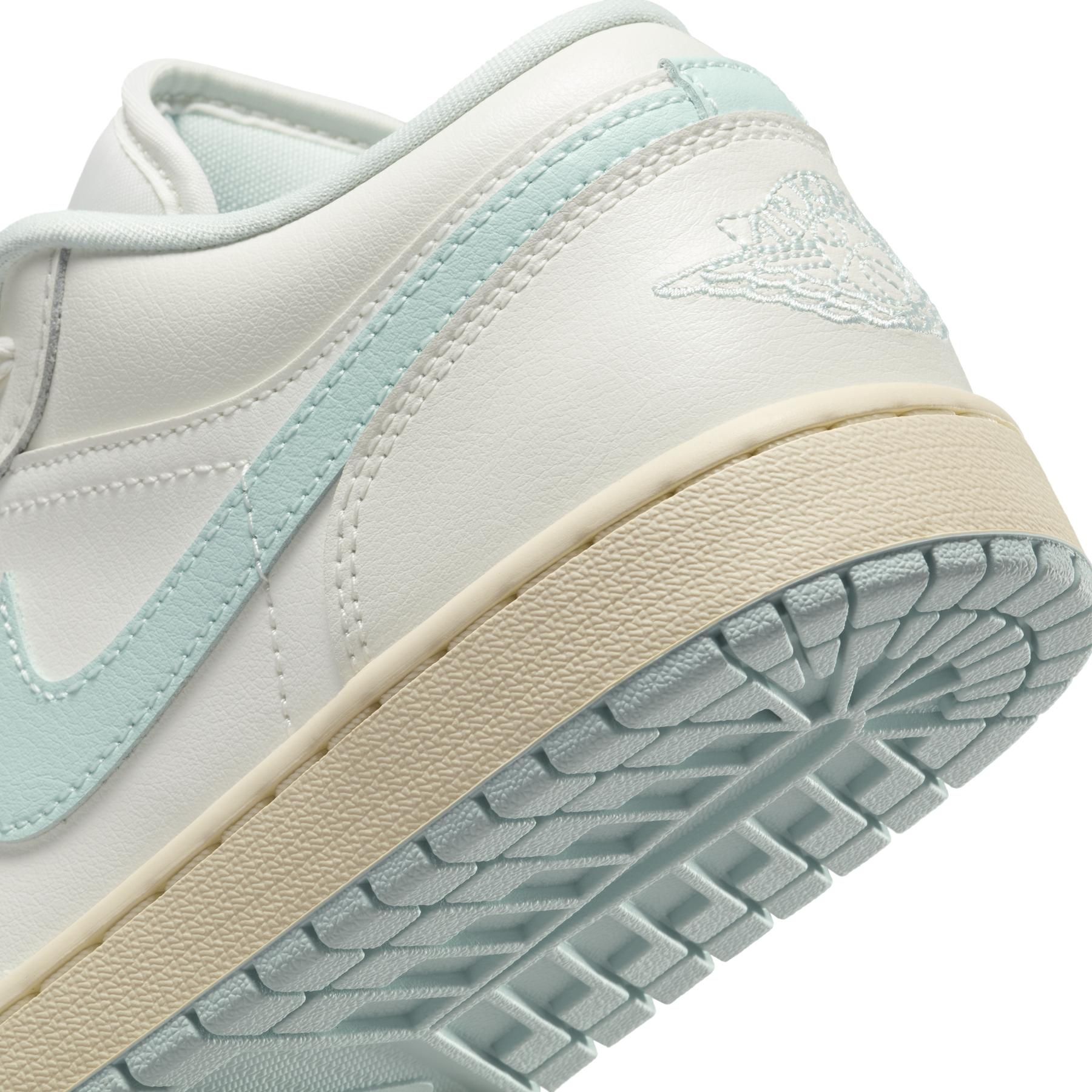 product/n/i/nike_dc0774-134_sail-igloo_8.jpg