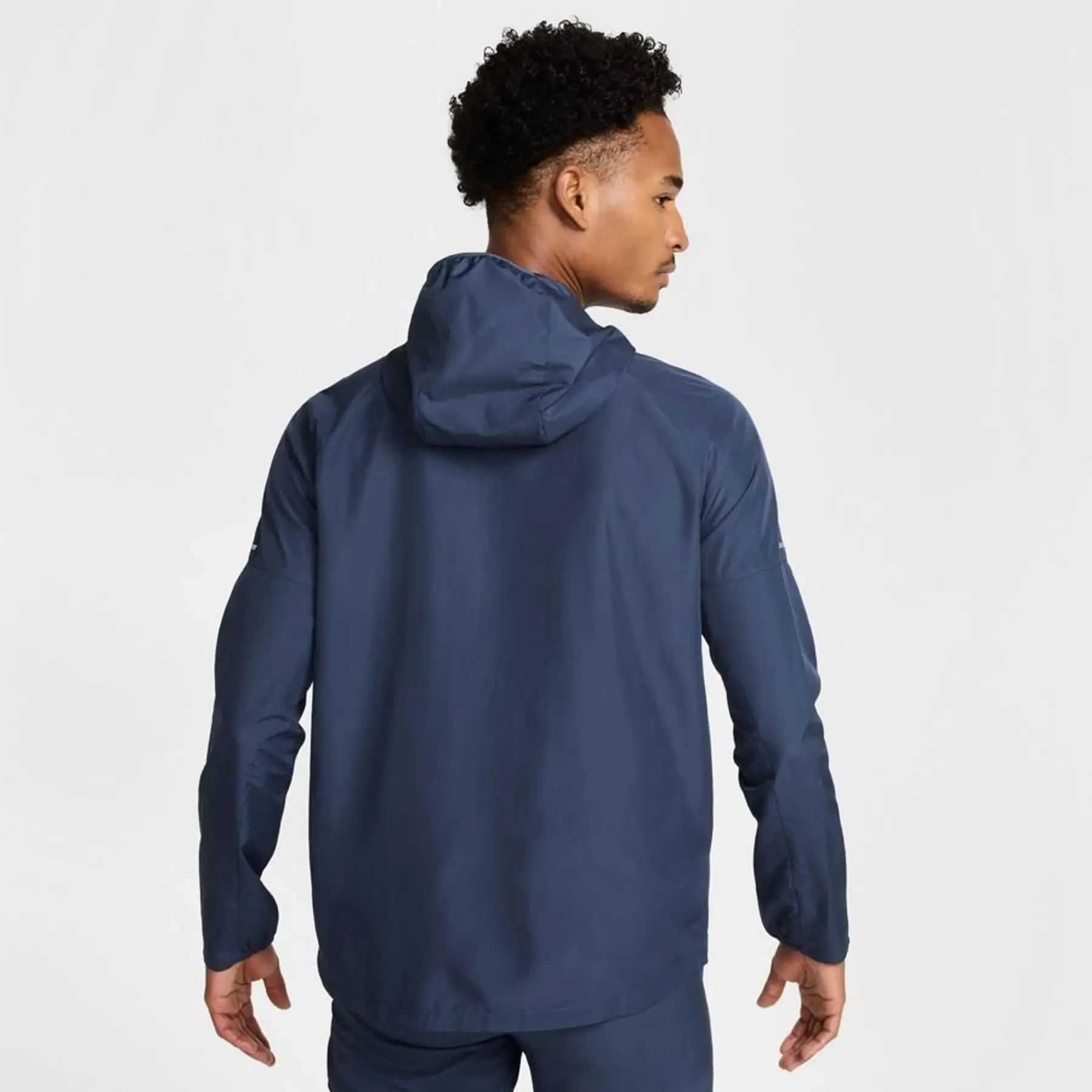 Waterproof jacket Nike Miler | Foot-Store