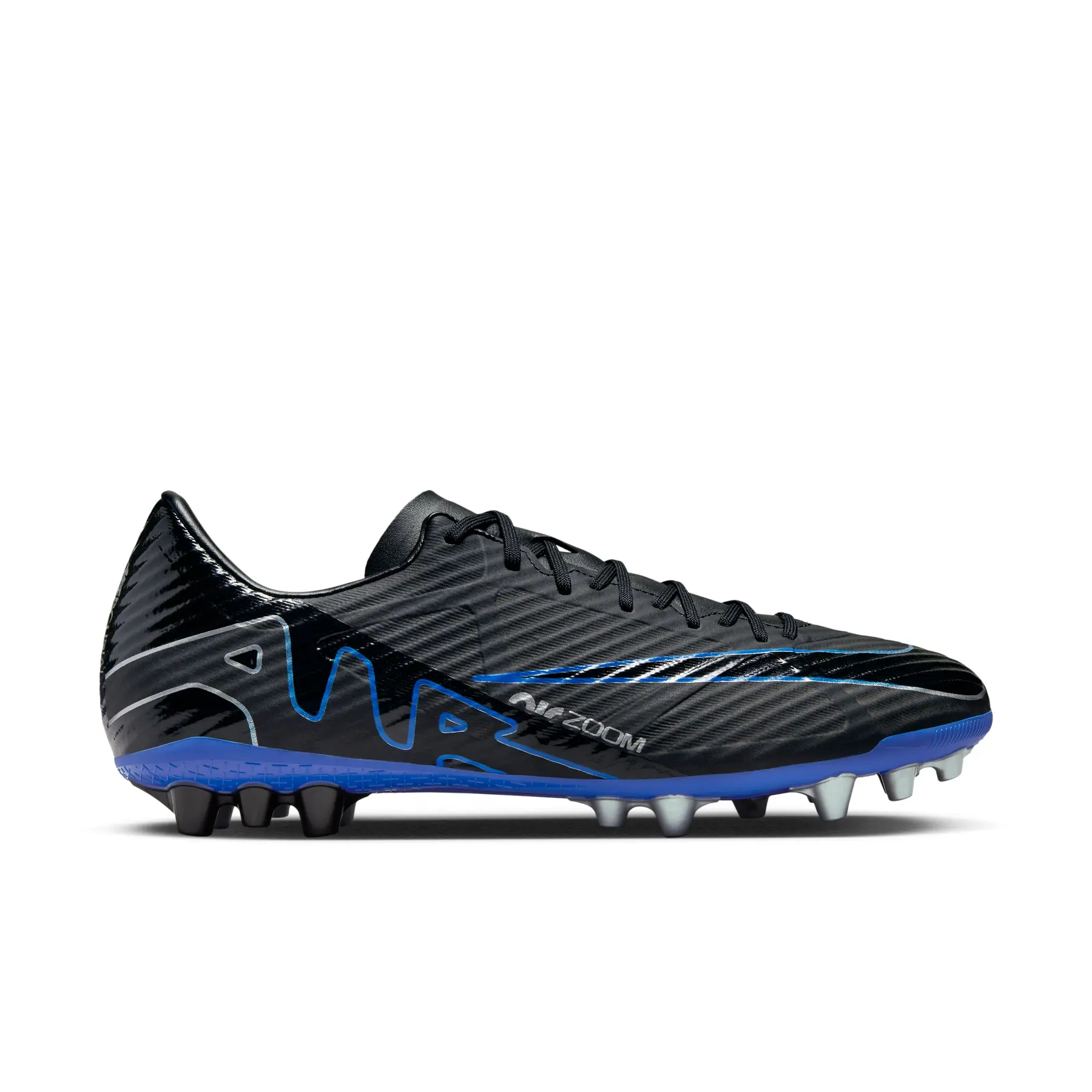 nike_dj5630-040_phsrh000.webp