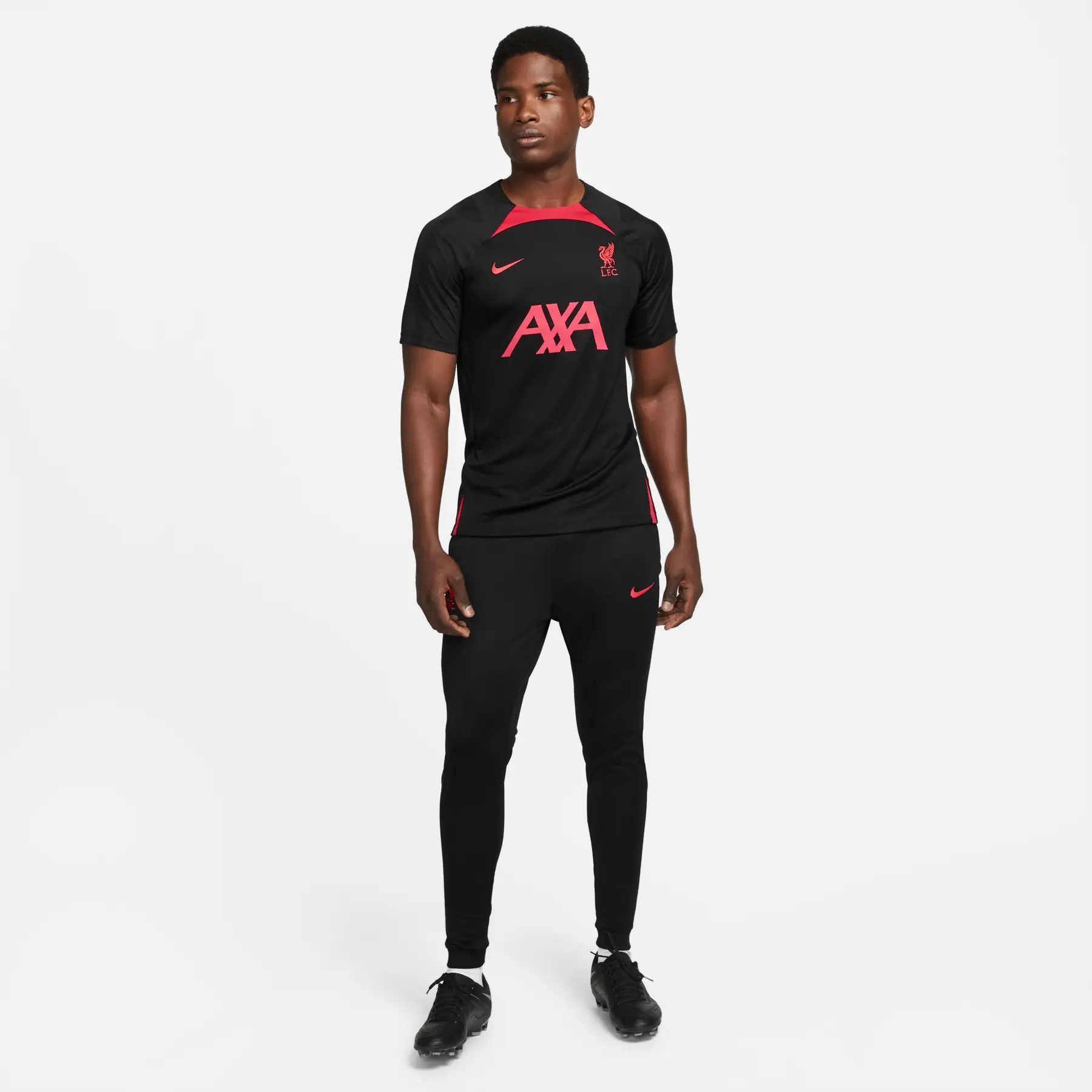 Jogginghose Liverpool FC Strike 2022/23
