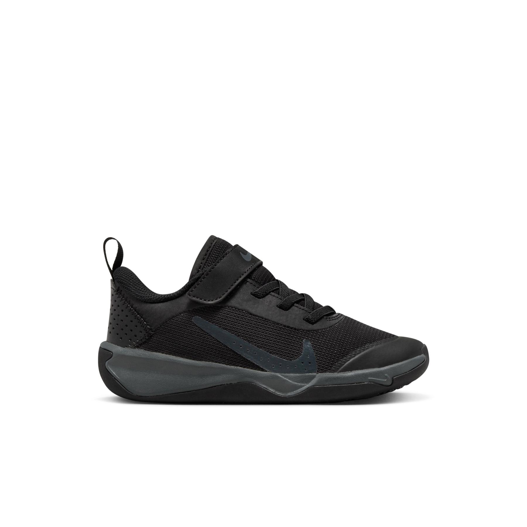 0196149619309 - Omni Multi-Court Schuh für jüngere Kinder - Schwarz