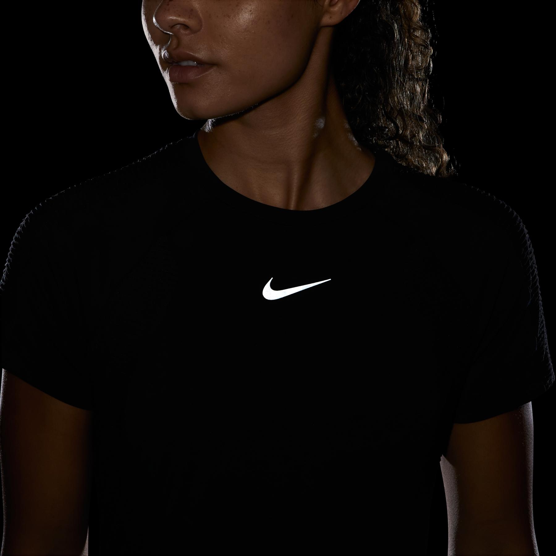 product/n/i/nike_dq6642-010-phsym005.jpg