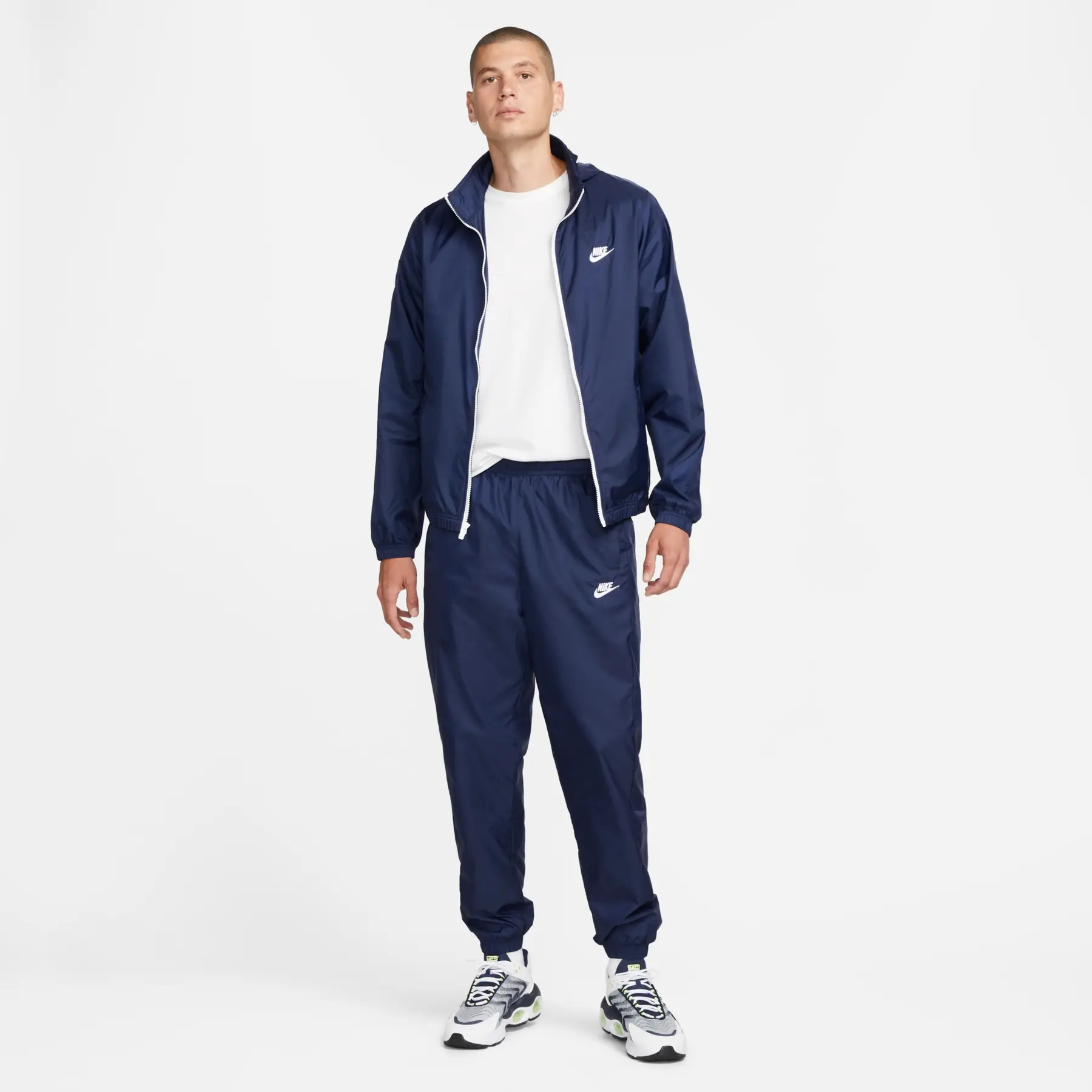 Woven tracksuit Nike Club LND | Foot-Store