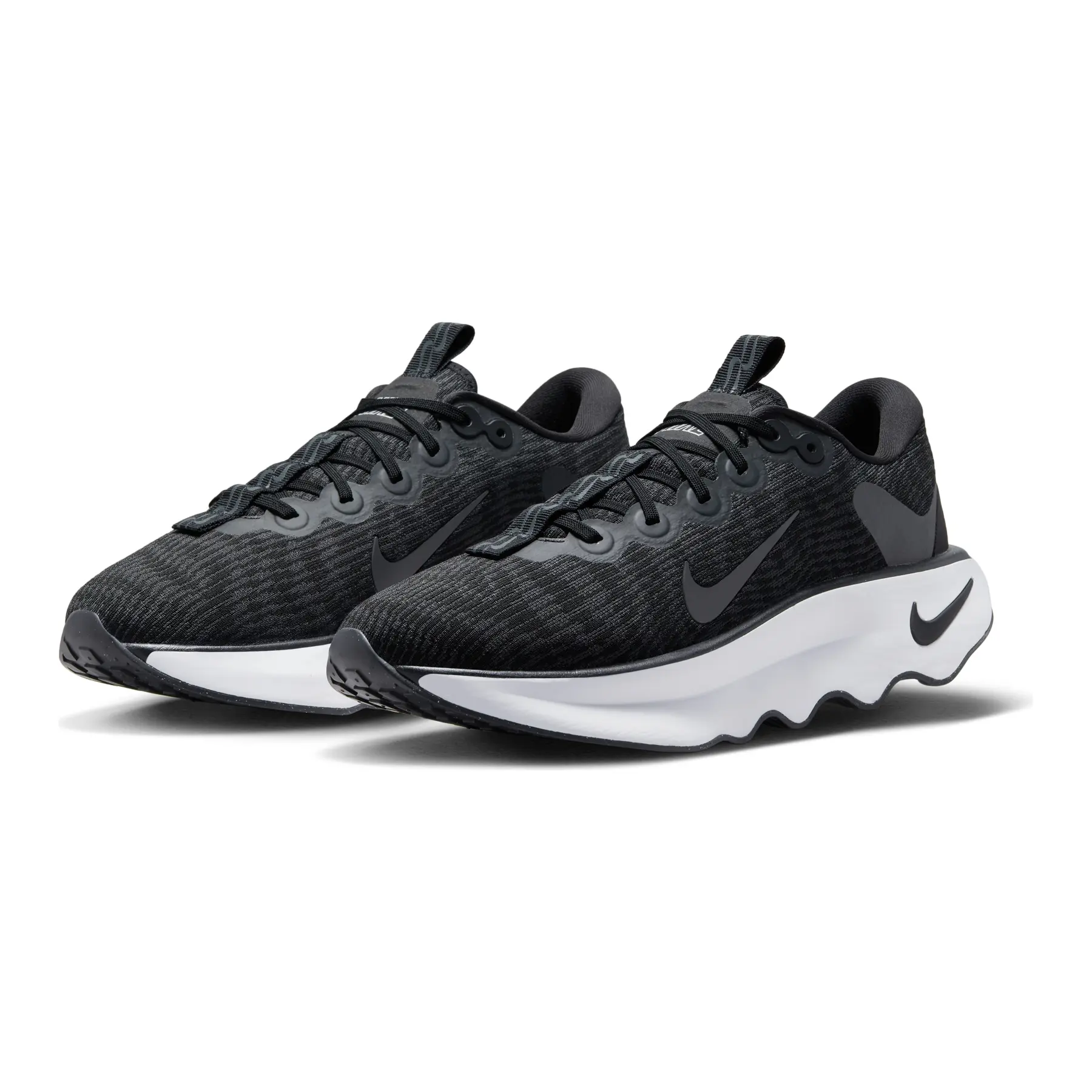 Nike Men\'s Size 12 Motiva (DV1237 003) Sneaker Trainer Black Running Sports NEW Children main image 2