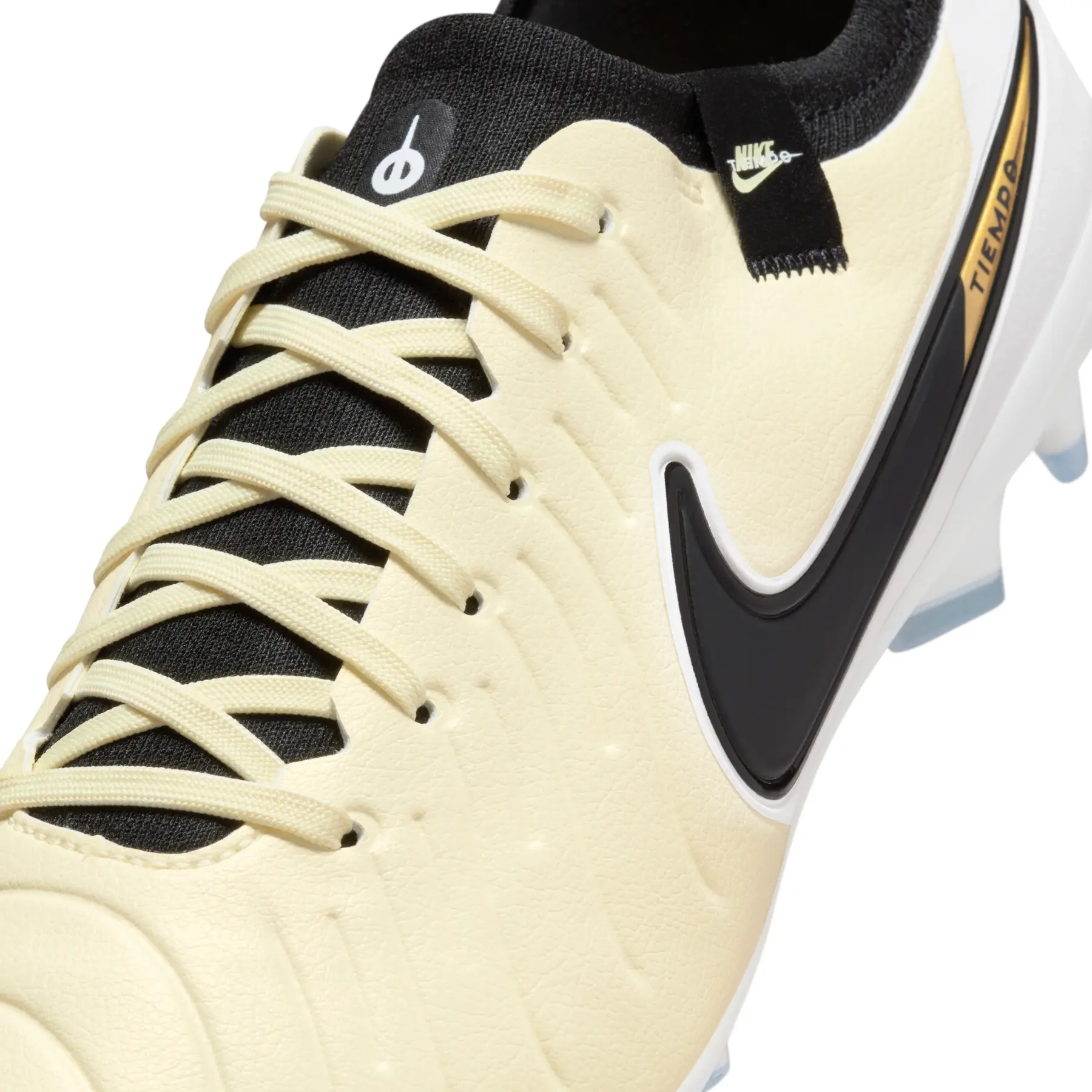 Football boots Nike Tiempo Legend 10 Pro FG | Foot-Store