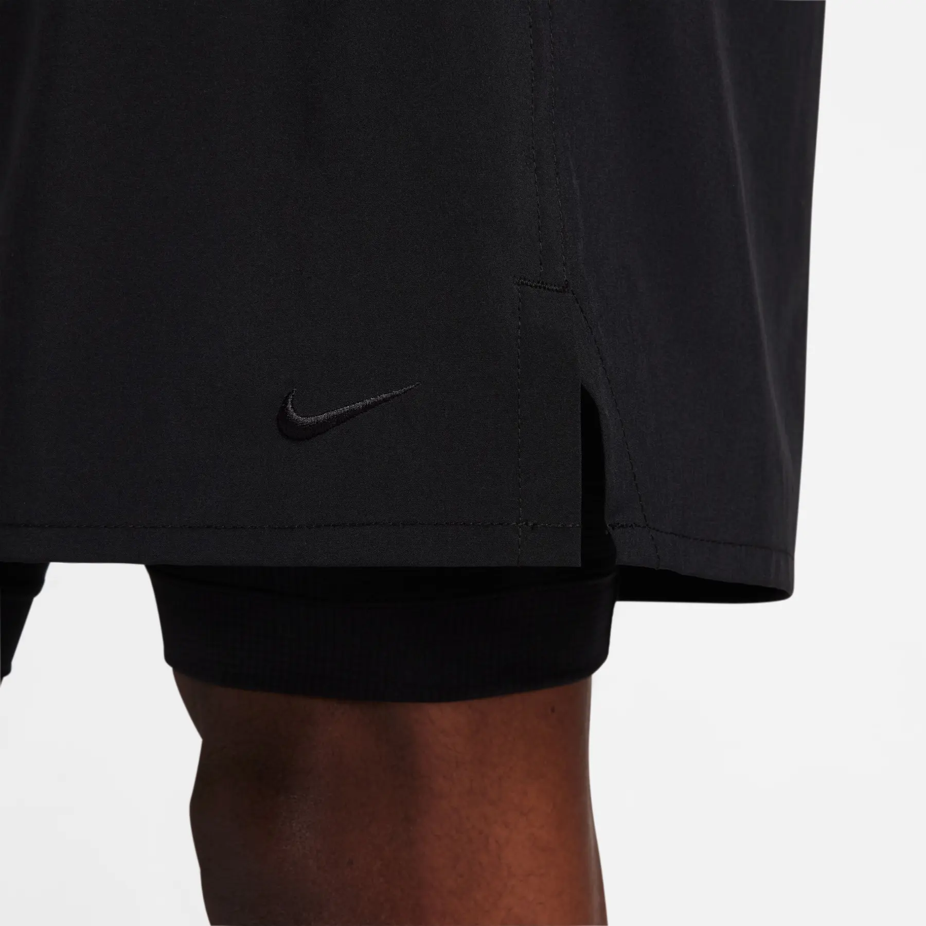 Nike Pantalón corto tejidos 2 en 1 Dri-FIT Unlimited 7In — photo 7