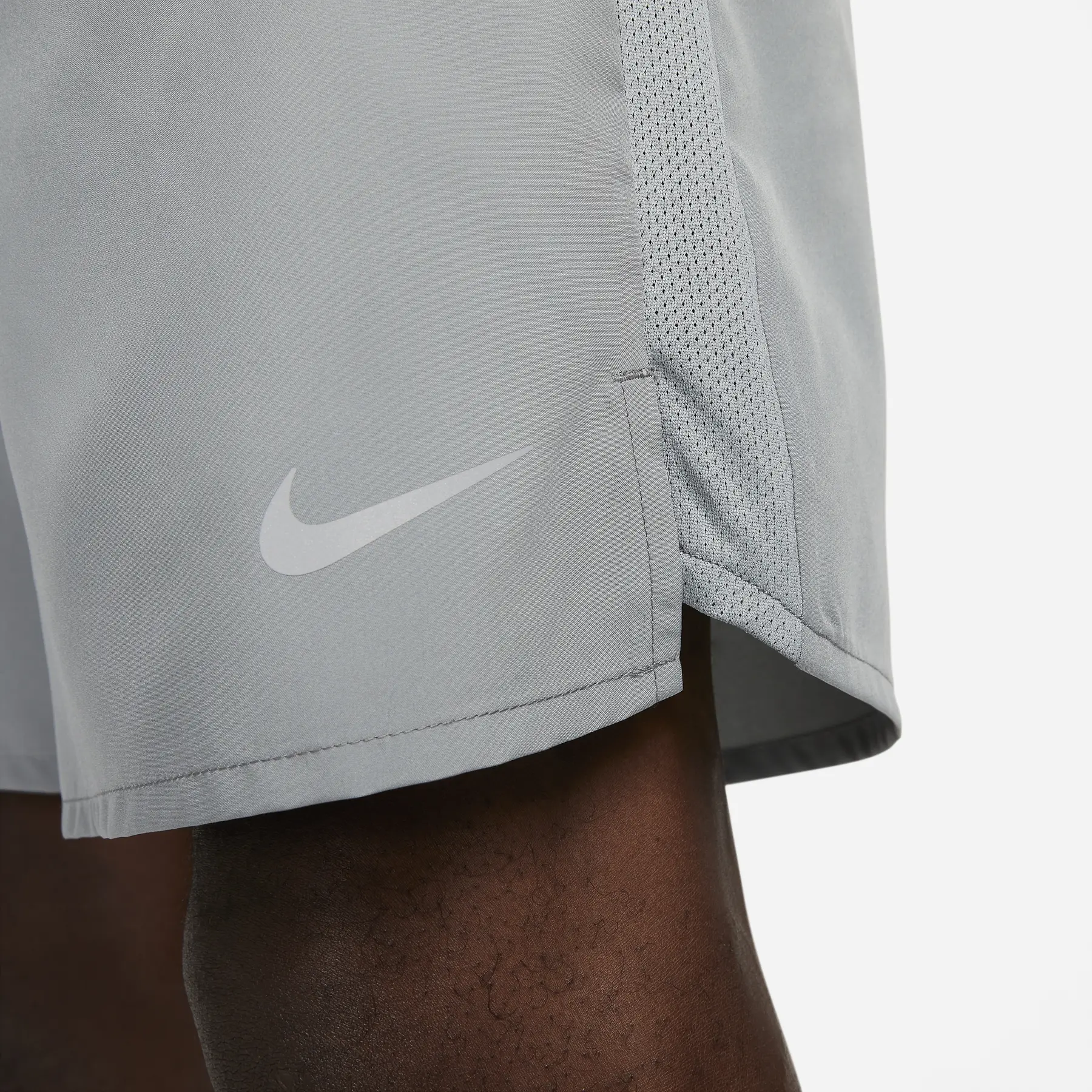 Short Nike Dri-Fit Challenger 9 | Foot-Store