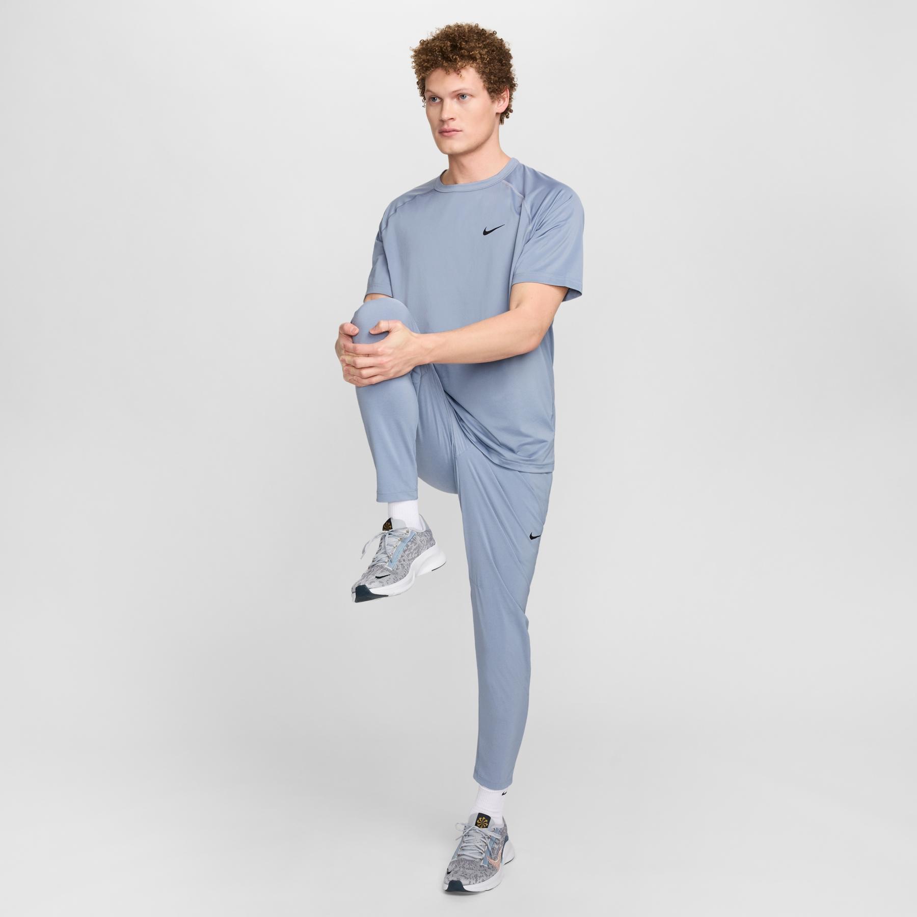 product/n/i/nike_dv9815-493-phsym003.jpg