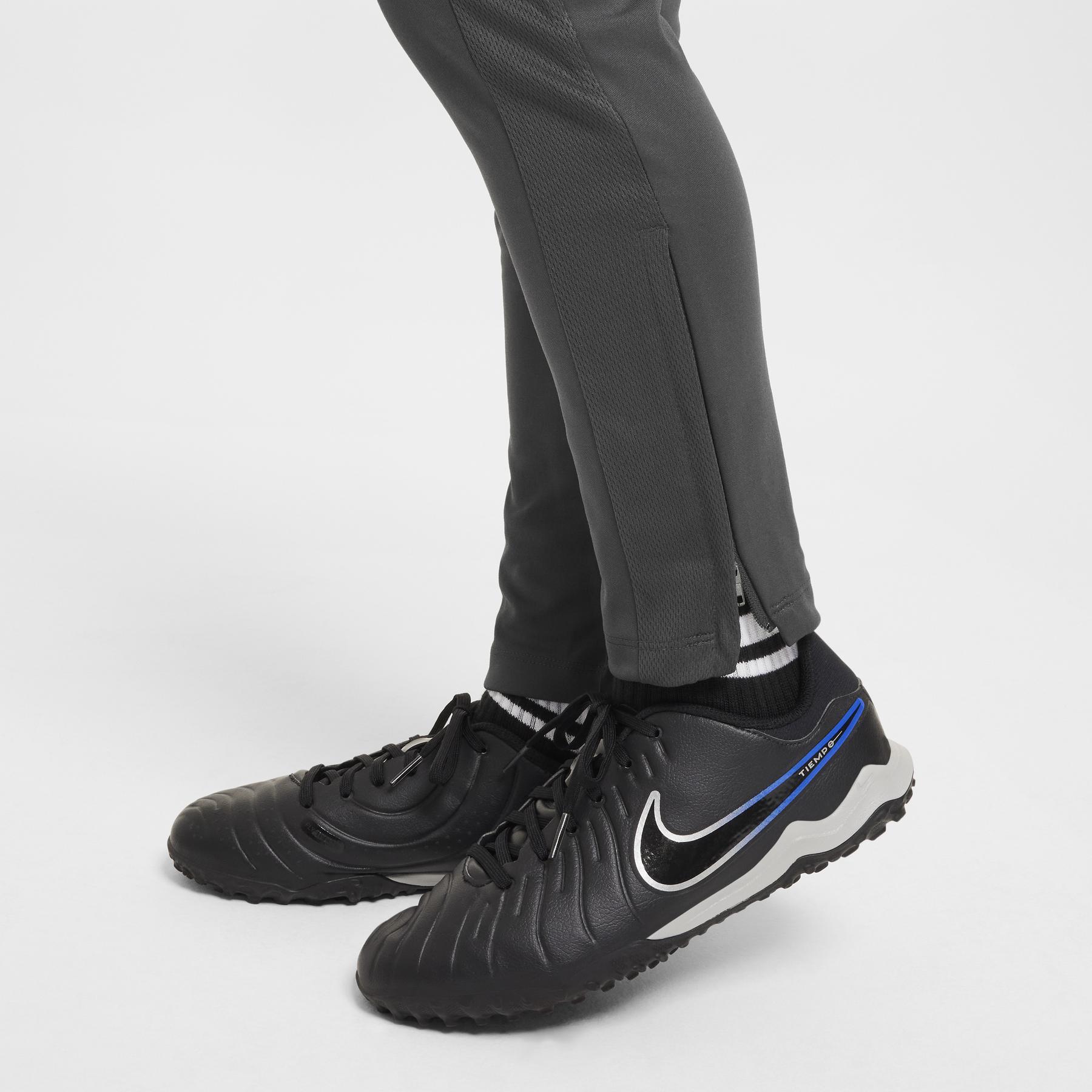 product/n/i/nike_dx5490-061_anthracite-anthracite-anthracite-volt_5.jpg
