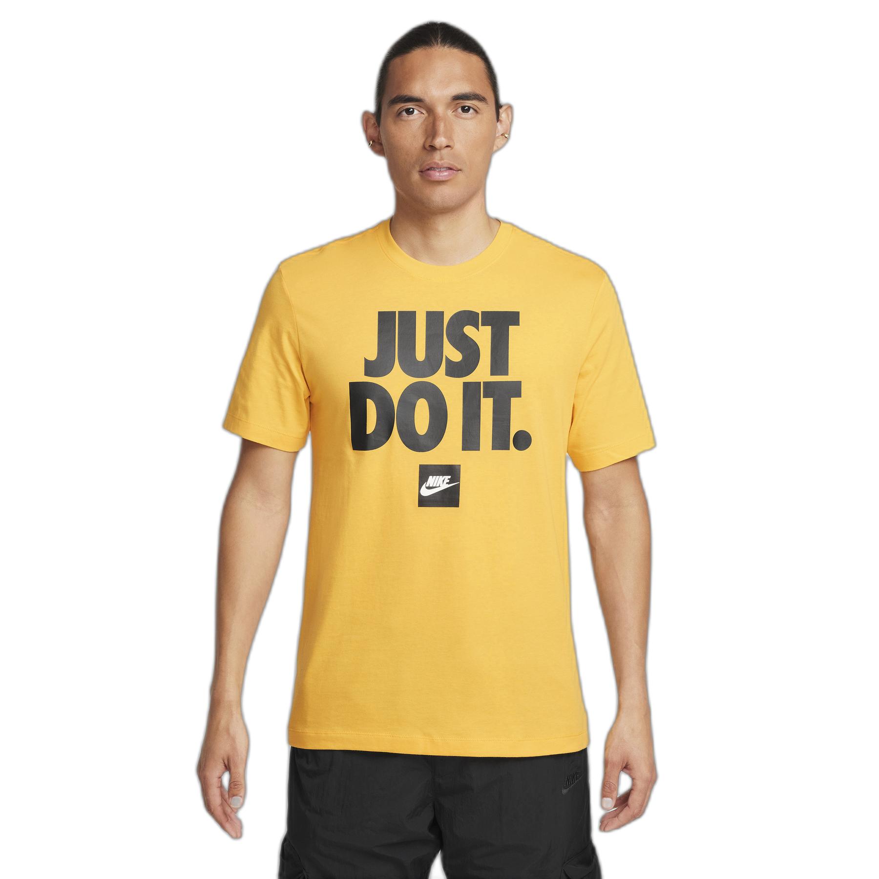 product/n/i/nike_dz2989-739_university-gold_1.jpg