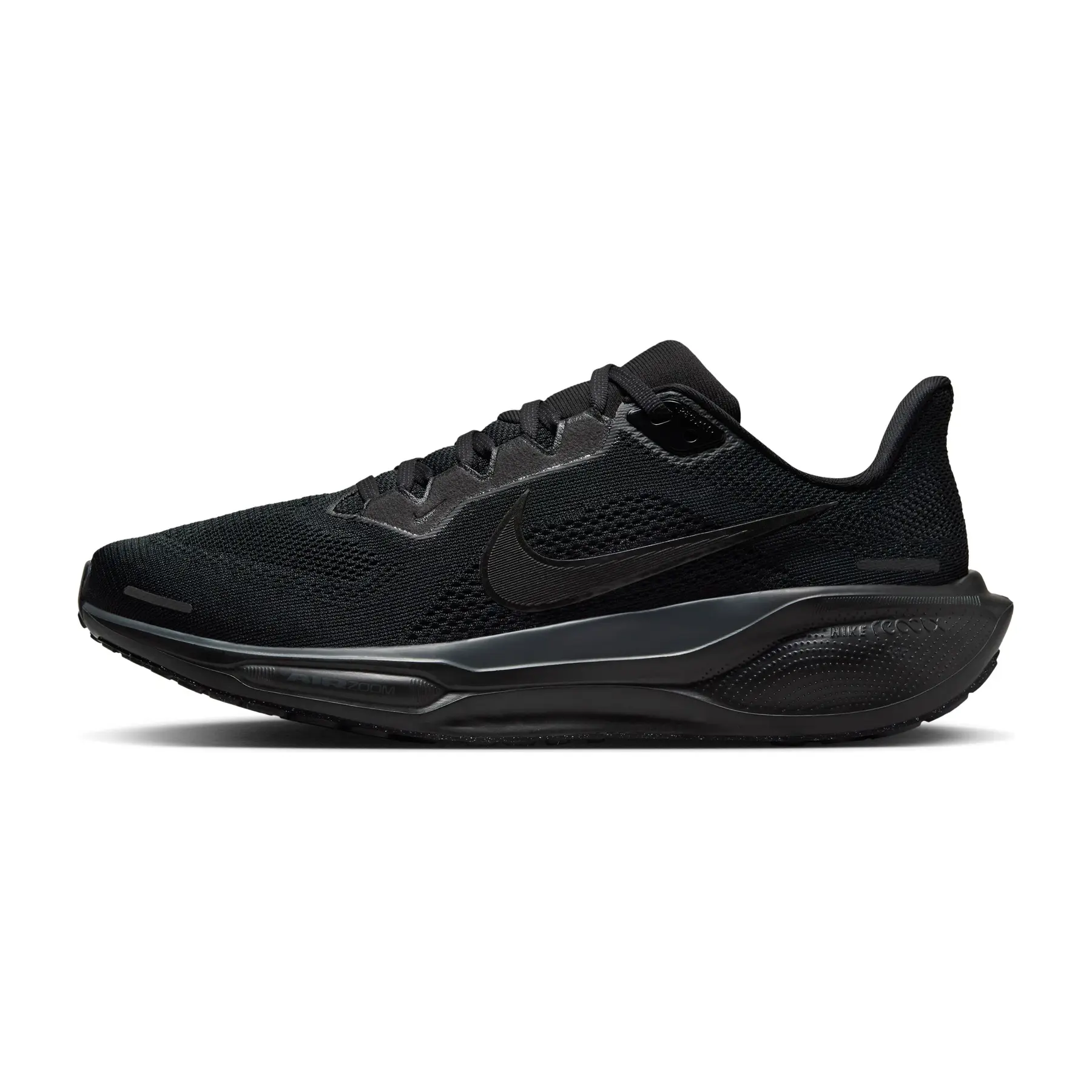Black Nike Running Shoes FN0228_001_P1?bg=rgb(237,237,  main image 4