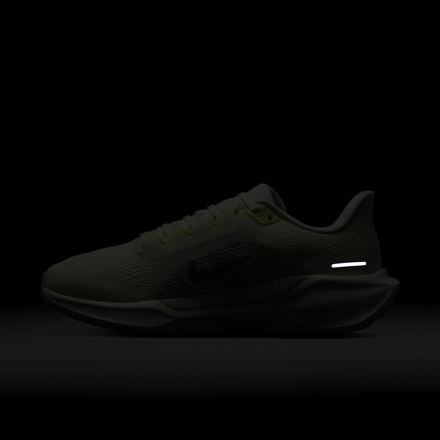product/n/i/nike_fd2723-114_sail-metallic-silver-photon-dust_15.jpg