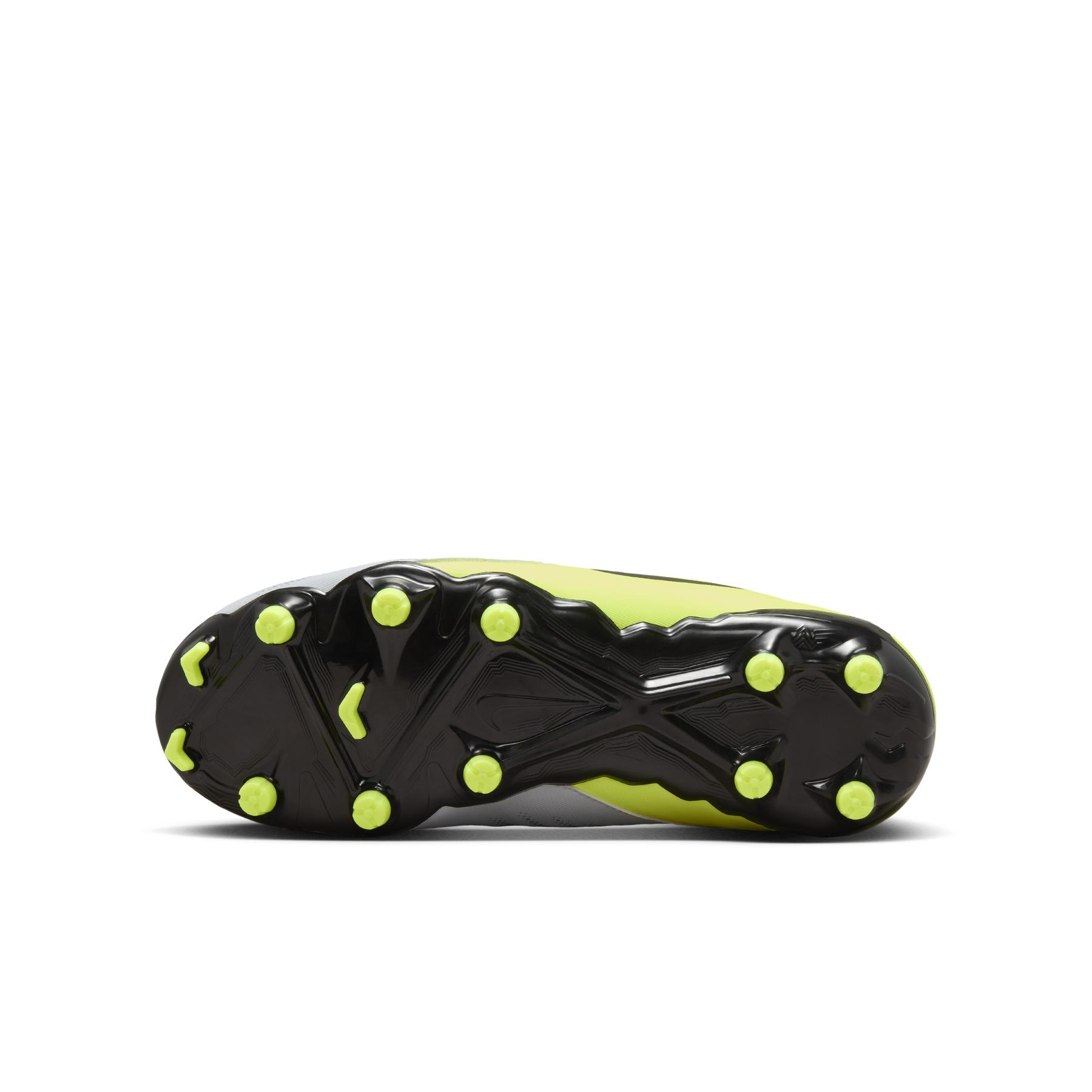 product/n/i/nike_fd6722-003_metallic-silver-black-volt_7.jpg