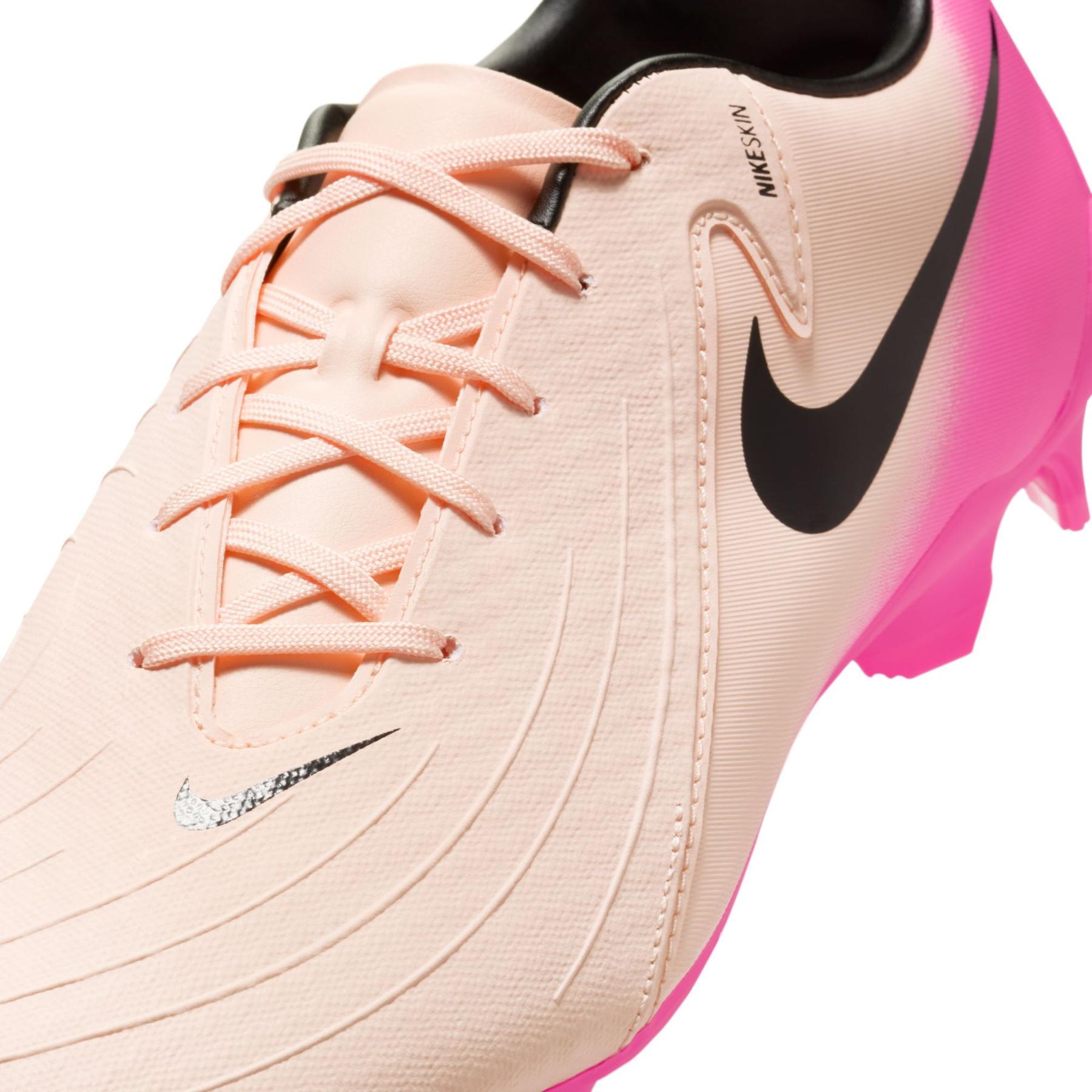 product/n/i/nike_fd6723-800_crimson-tint-black-pink-blast_9.jpg
