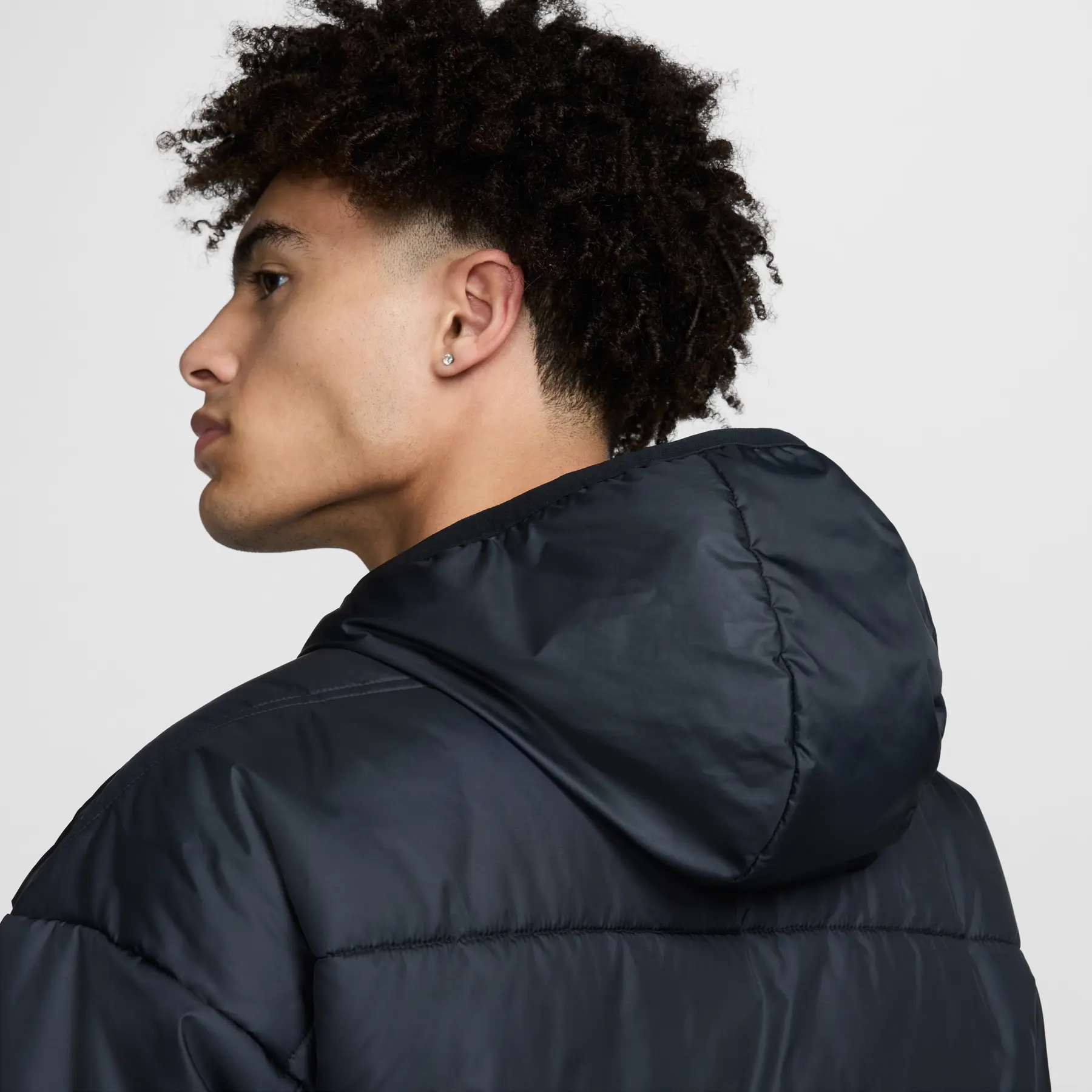 Nike's Therma-FIT Academy Pro 24 SDF Long Hooded Puffer | Foot-Store