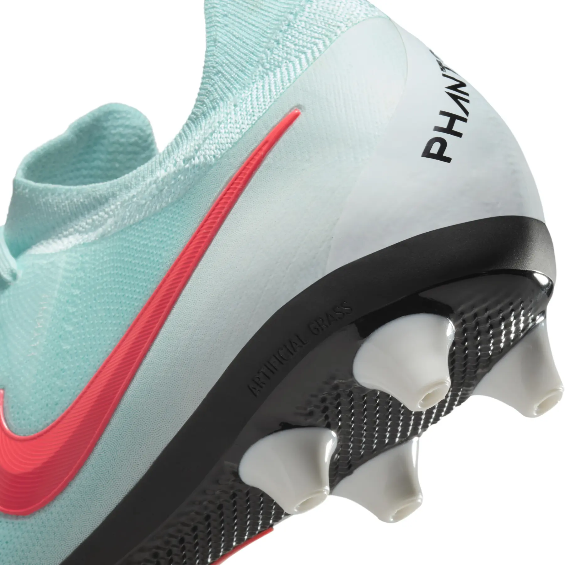 Football Boots Nike Phantom GX 2 Pro AG | Foot-Store
