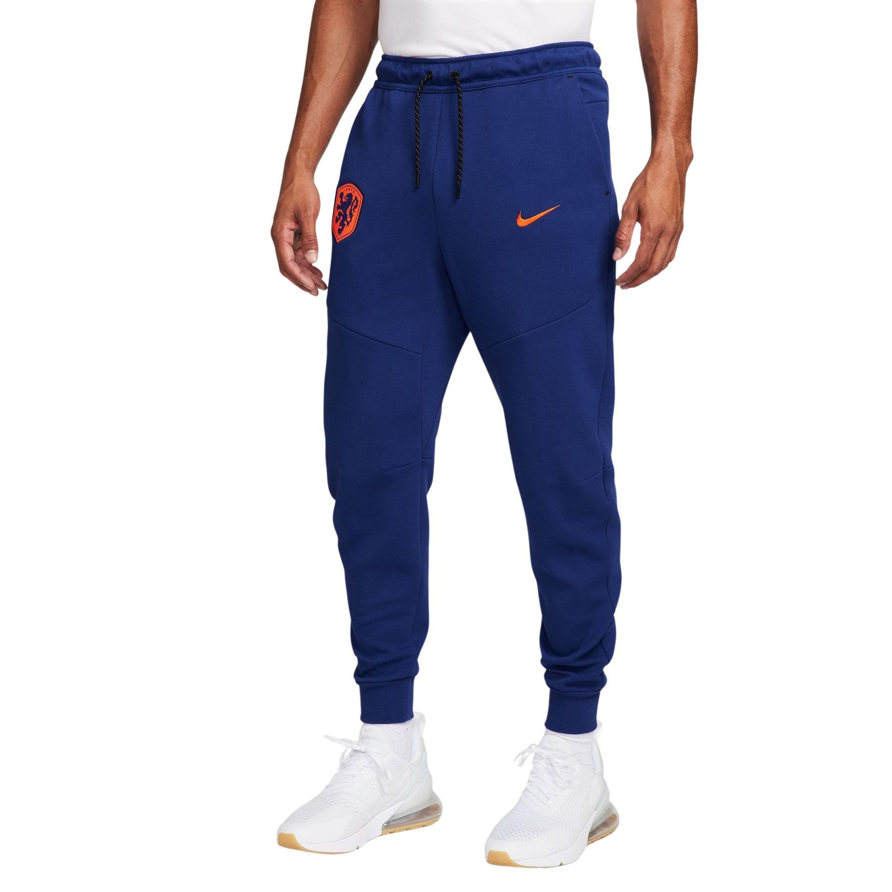product/n/i/nike_fj8288-455-phsfm001.jpg